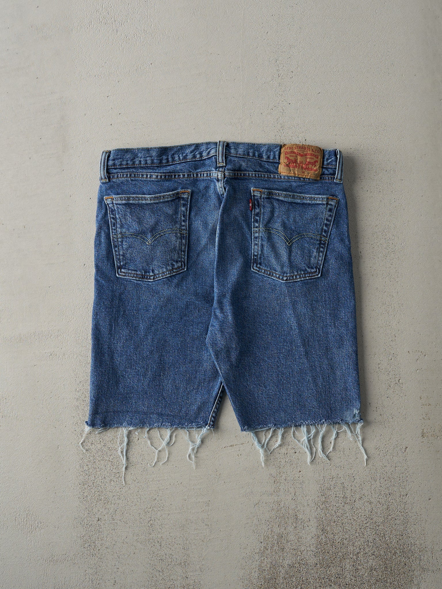 Vintage Y2K Dark Wash Levi's 510 Cut Off Jean Shorts (34x8)