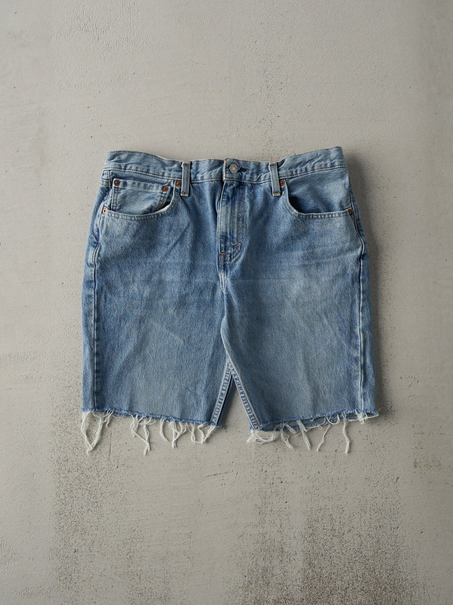 Vintage Y2K Light Wash Levi's 511 Cut Off Jean Shorts (33x8.5)