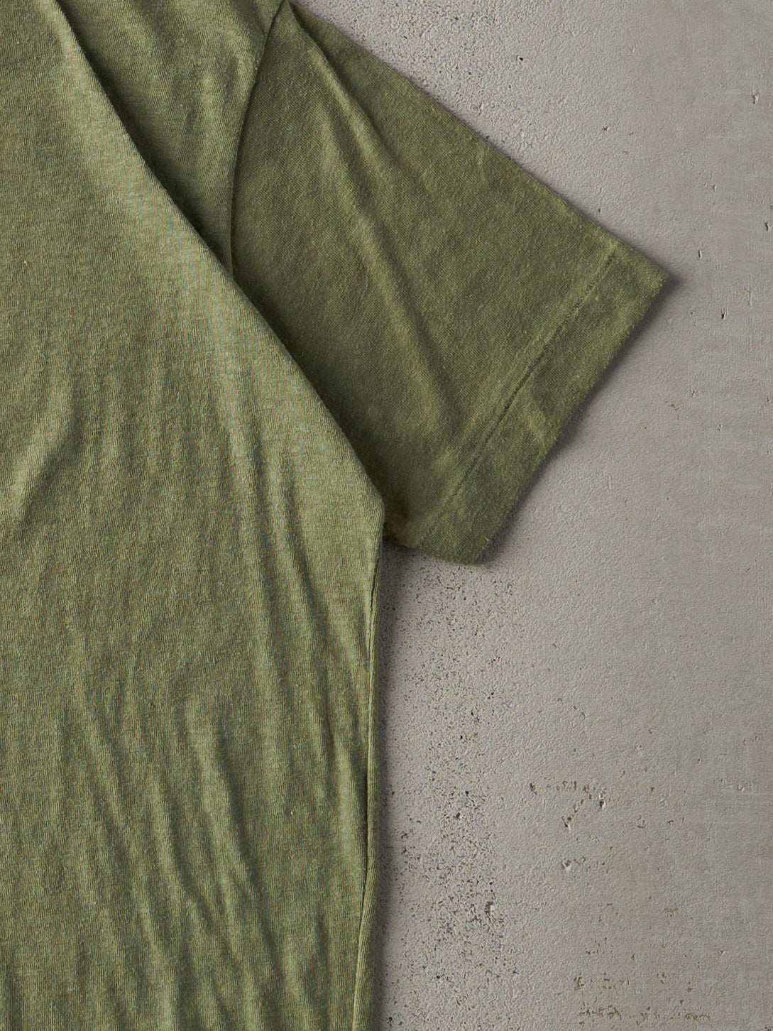 Vintage 80s Army Green Mock Neck Blank Single Stitch Tee (S)