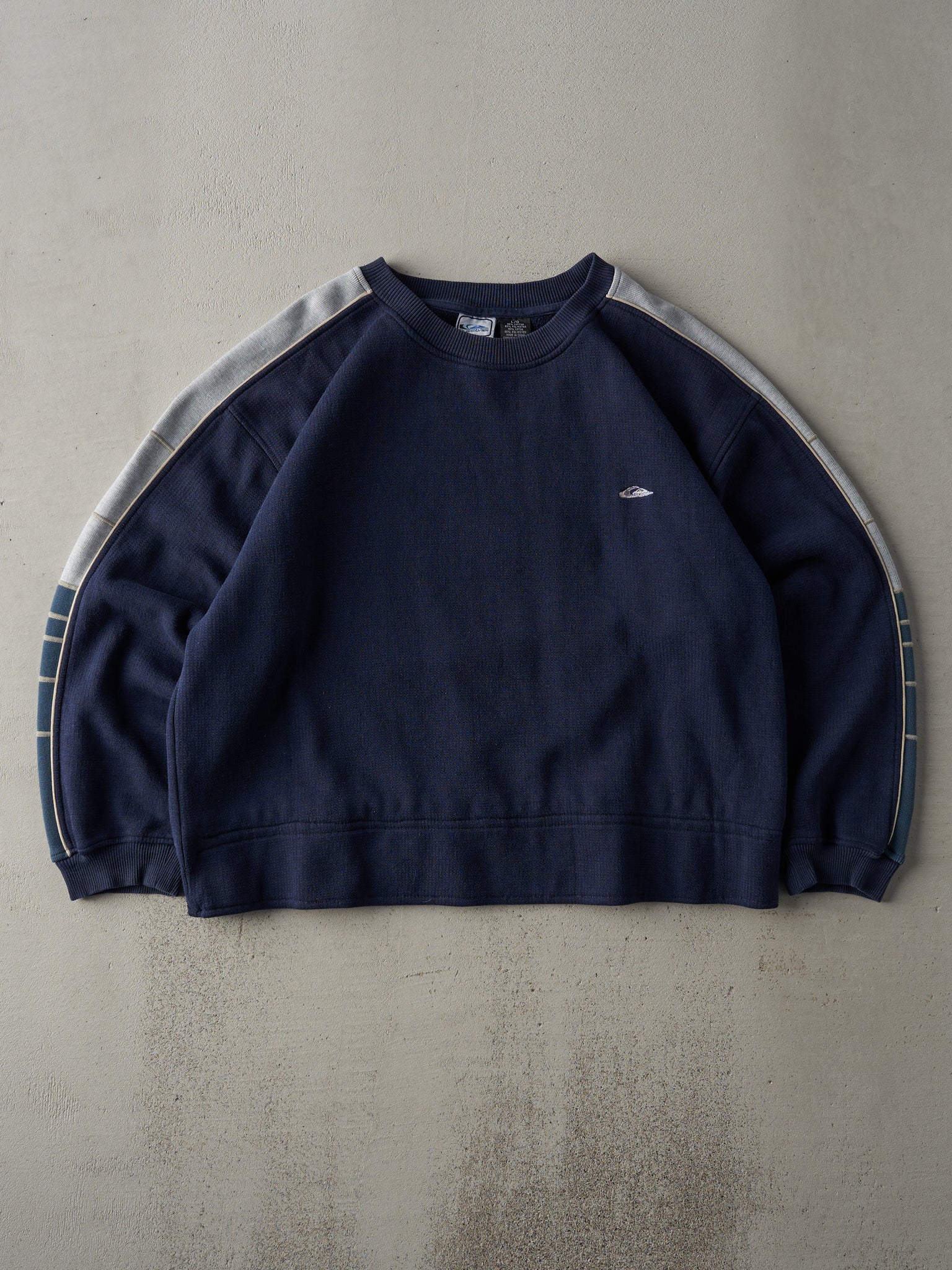 Vintage Y2K Navy Quiksilver Textured Knit Crewneck (L)