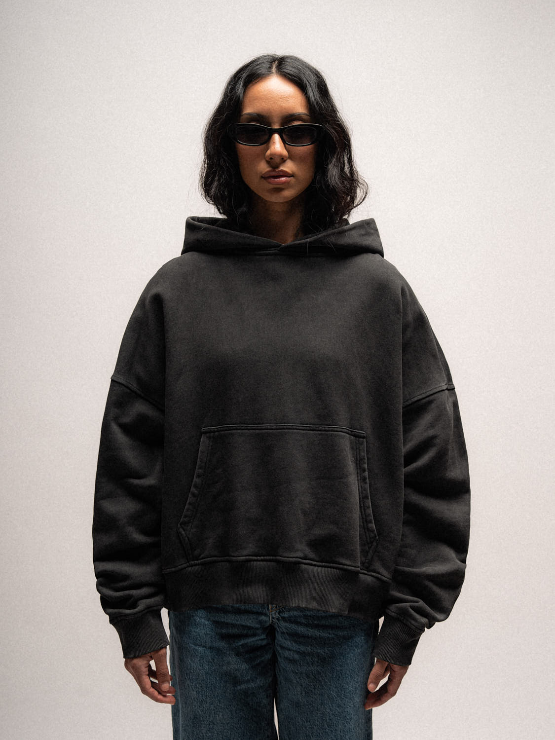 Everyday Boxy Hoodie – Jet Black