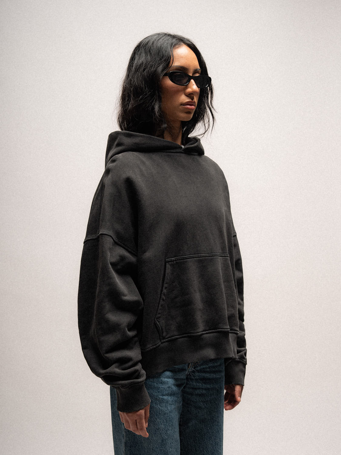 Everyday Boxy Hoodie – Jet Black