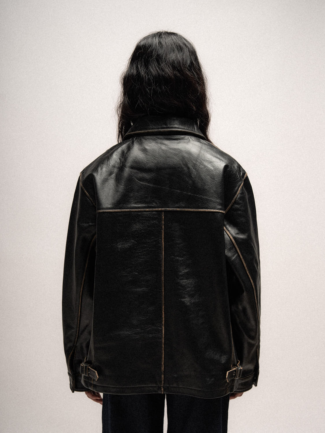 The 90s Cut Leather Jacket - Solid Black