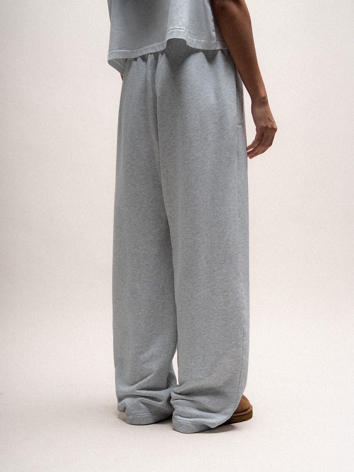 Everyday Sweatpant - Heather Grey