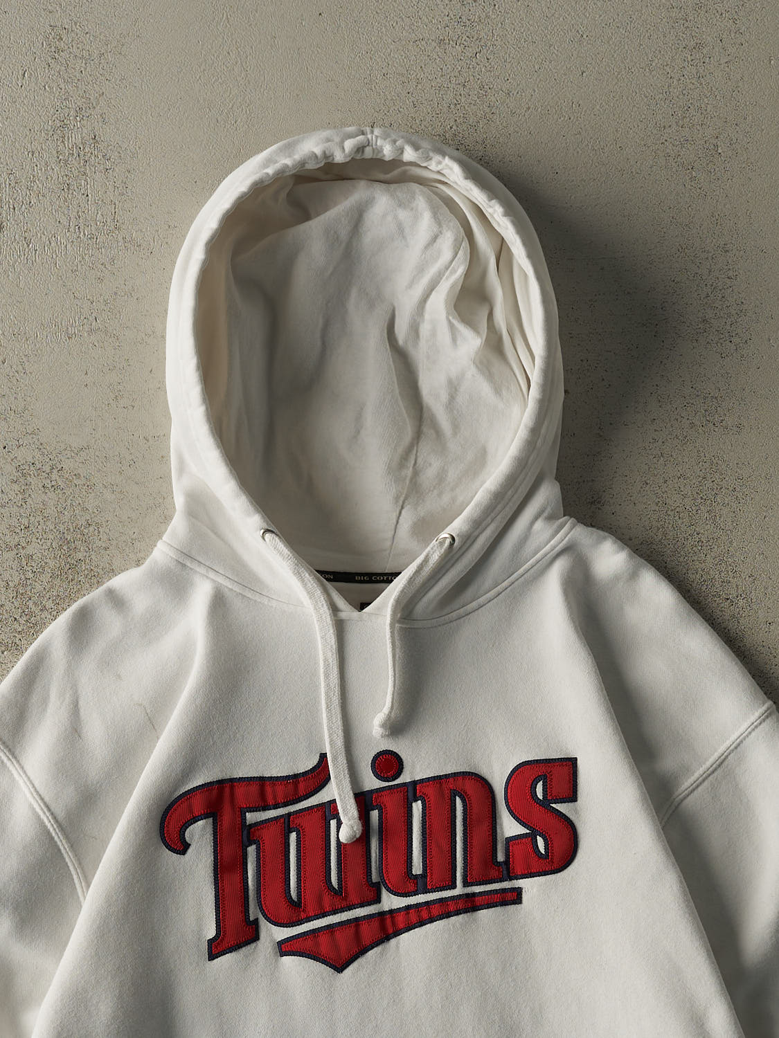 Vintage Y2K White Minnesota Twins Embroidered Hoodie (L/XL)