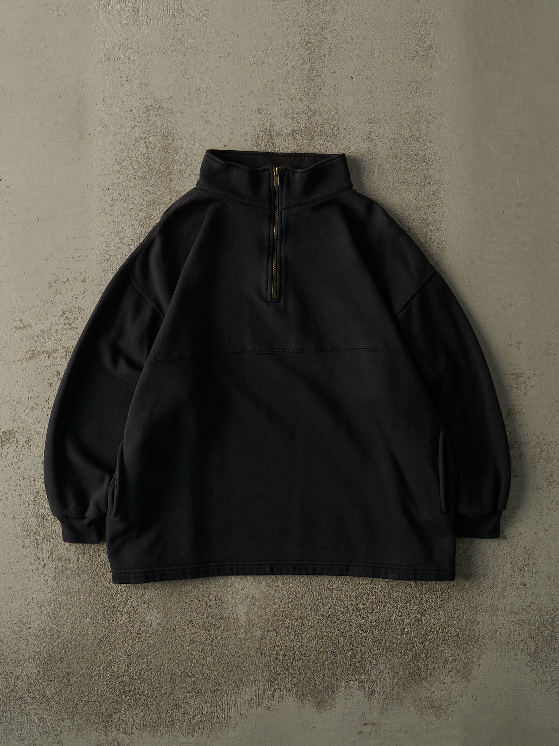 Vintage Y2K Faded Black Blank Quarter Zip Sweater (M/L)