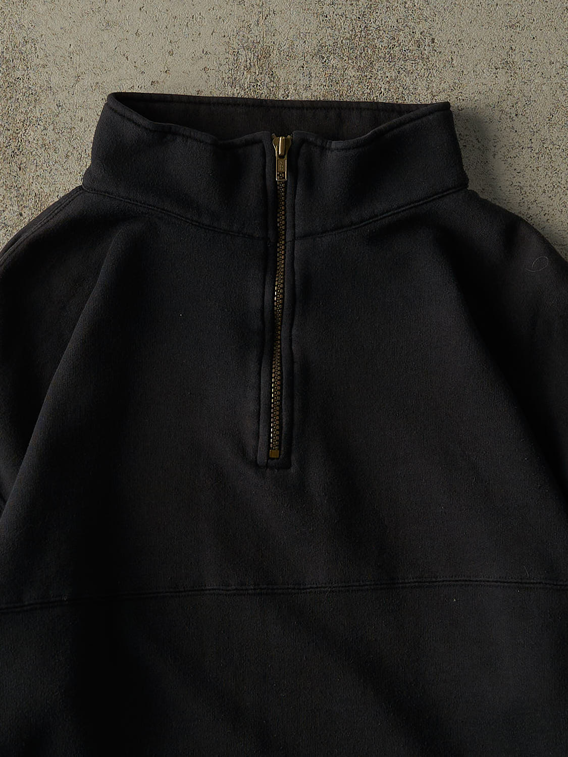 Vintage Y2K Faded Black Blank Quarter Zip Sweater (M/L)