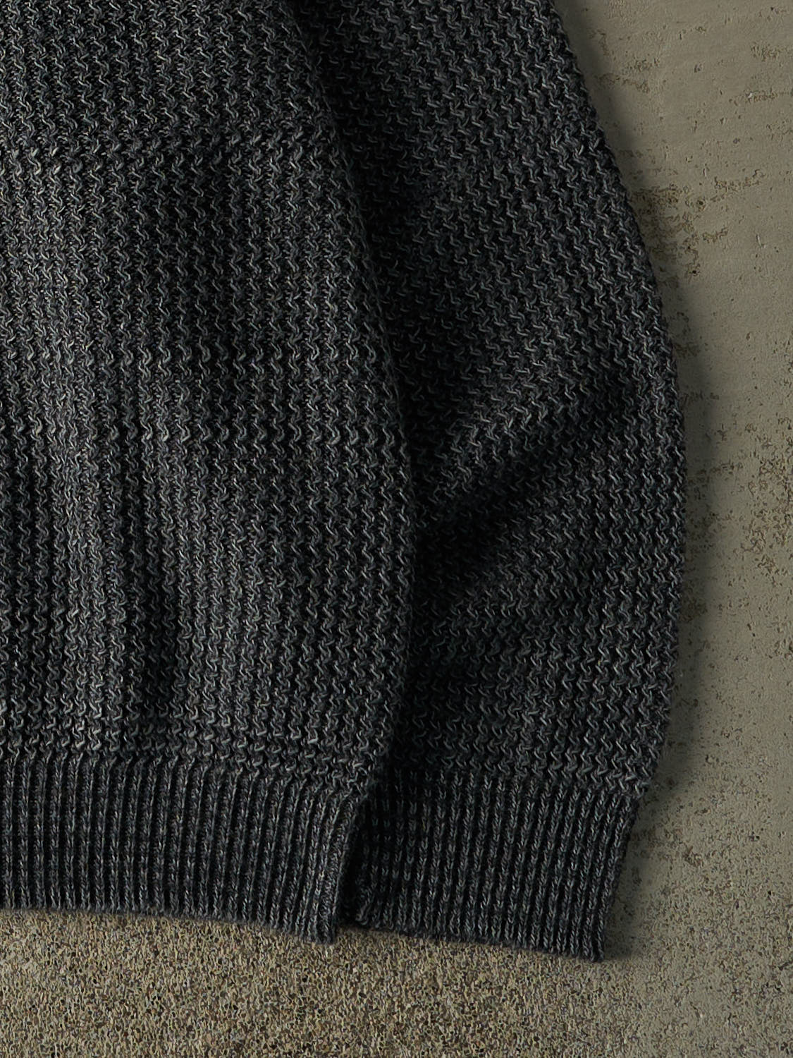 Vintage 90s Grey Patterned Knit (L/XL)