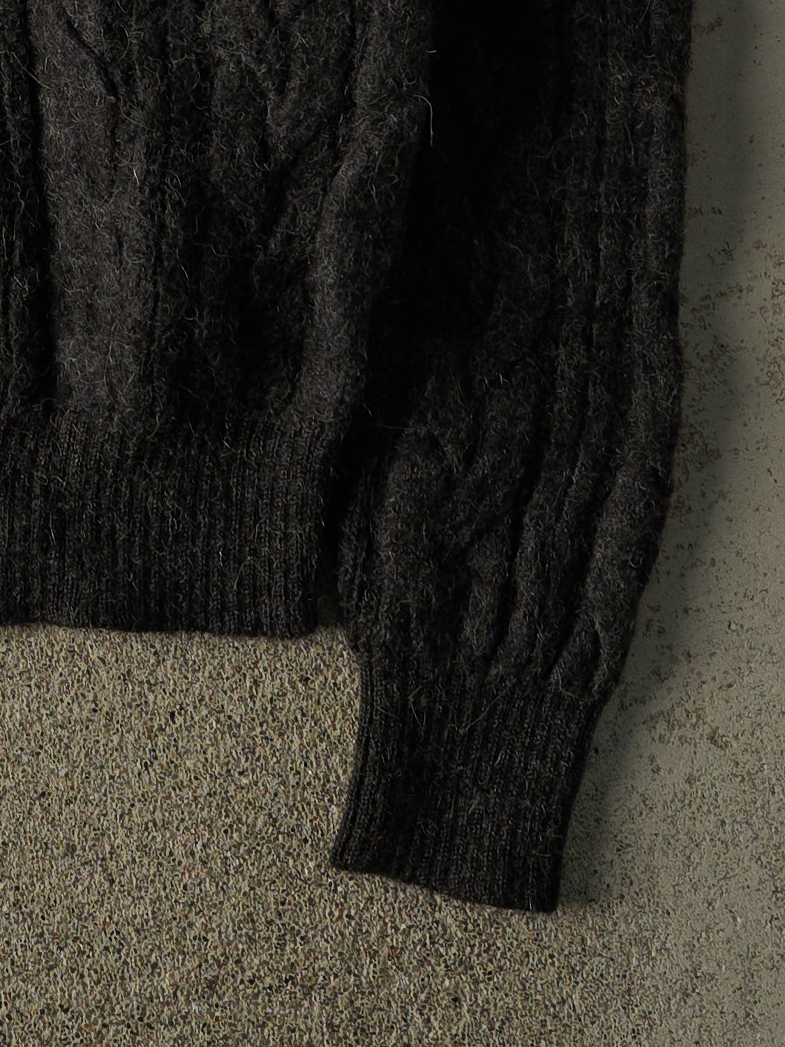 Vintage 80s Charcoal Grey Alpaca Wool Boxy Knit Pullover (S/M)