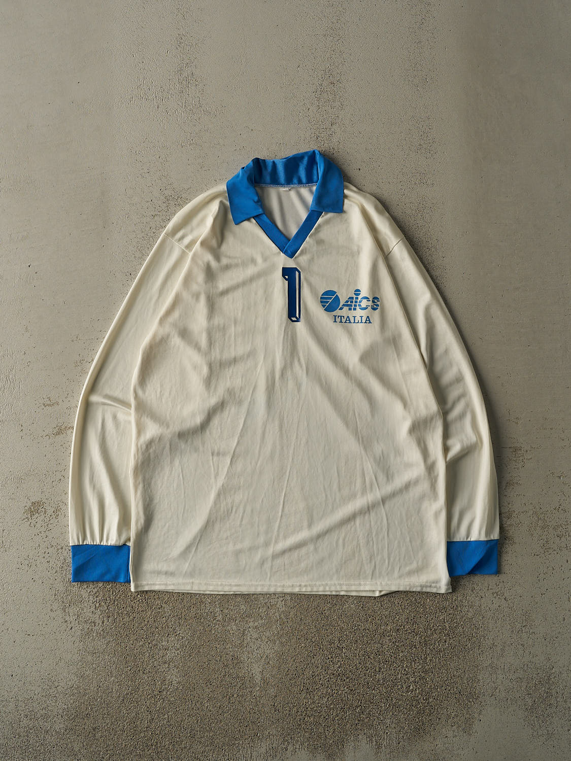 Vintage Y2K White & Blue Italia Long Sleeve Soccer Jersey (L/XL)