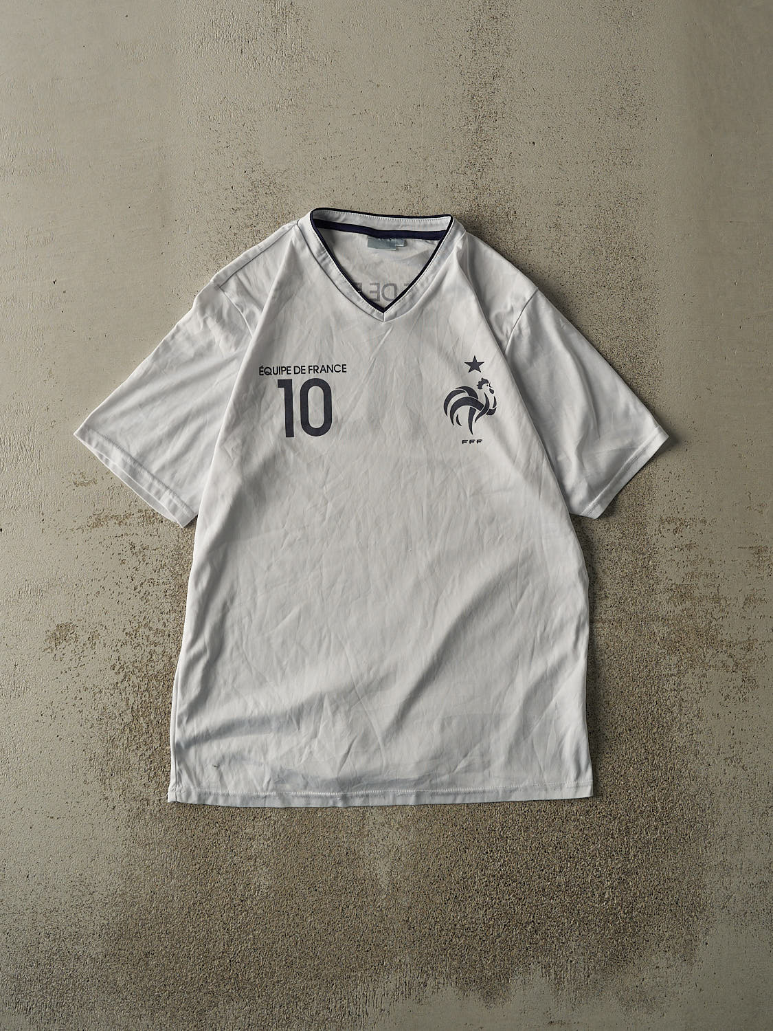 Vintage Y2K White France #10 Soccer Jersey (M/L)