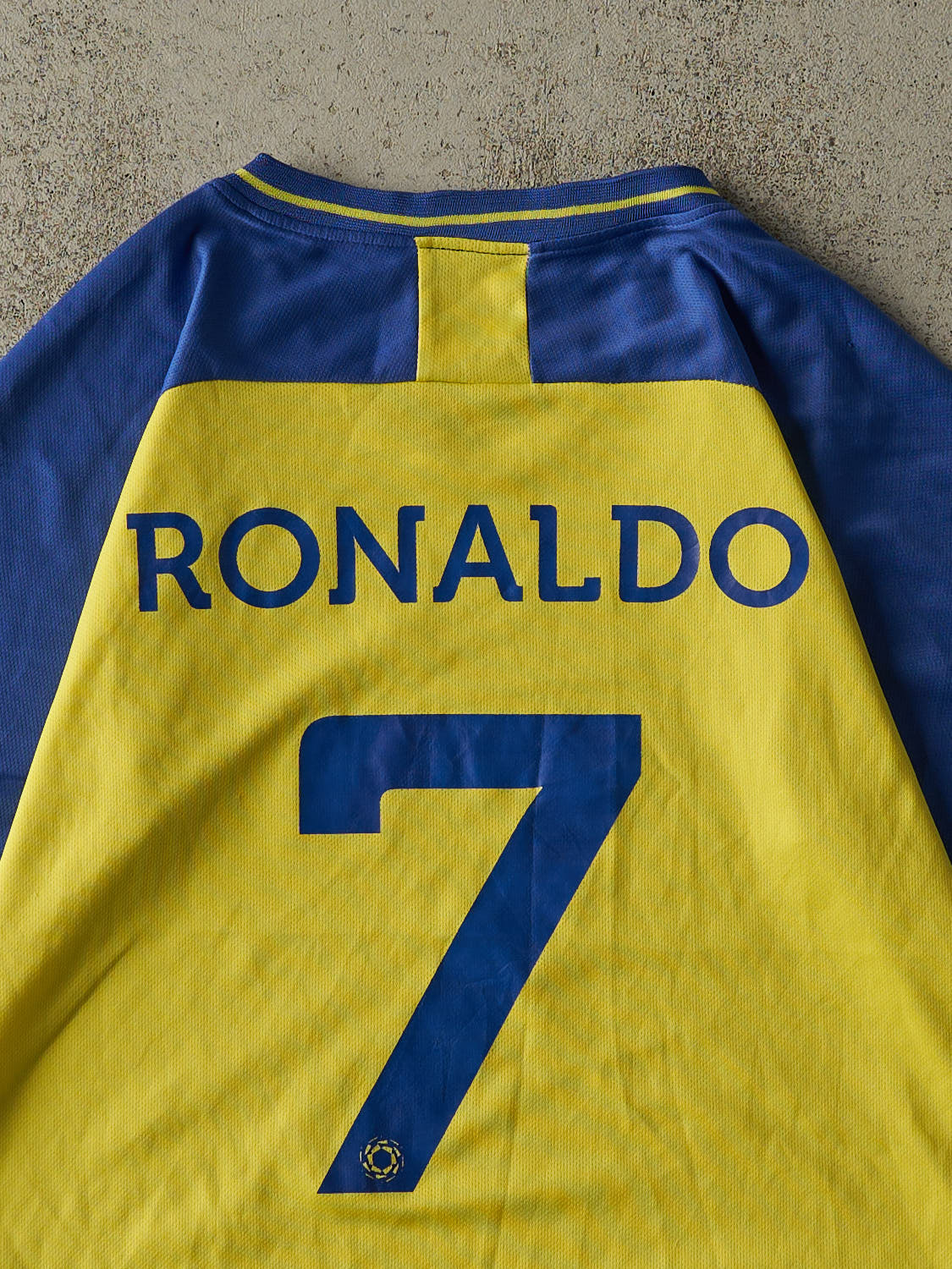 Vintage Y2K Yellow & Blue AL Nassr FC #7 Christiano Ronaldo Soccer Jersey (S/M)