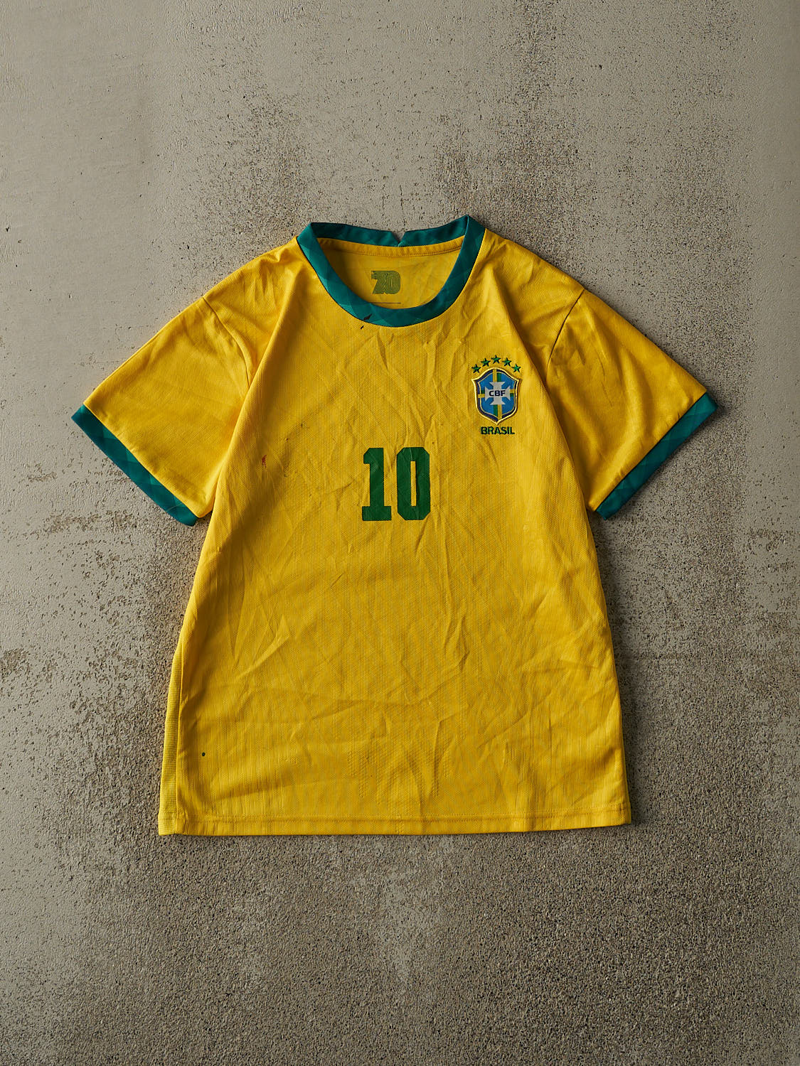 Vintage Y2K Yellow Brazil #10 Neymar Jr Soccer Jersey (XS/S)