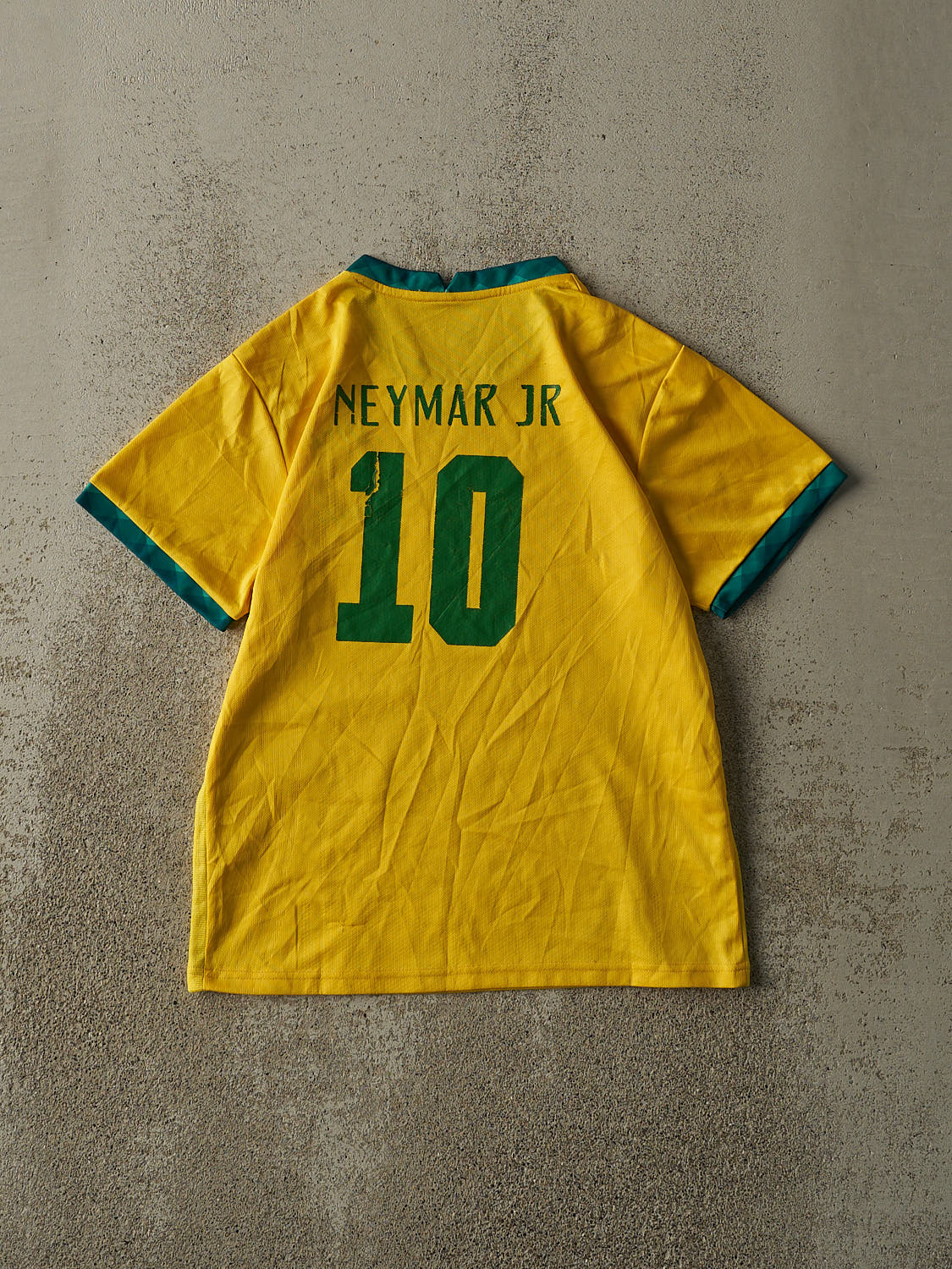 Vintage Y2K Yellow Brazil #10 Neymar Jr Soccer Jersey (XS/S)