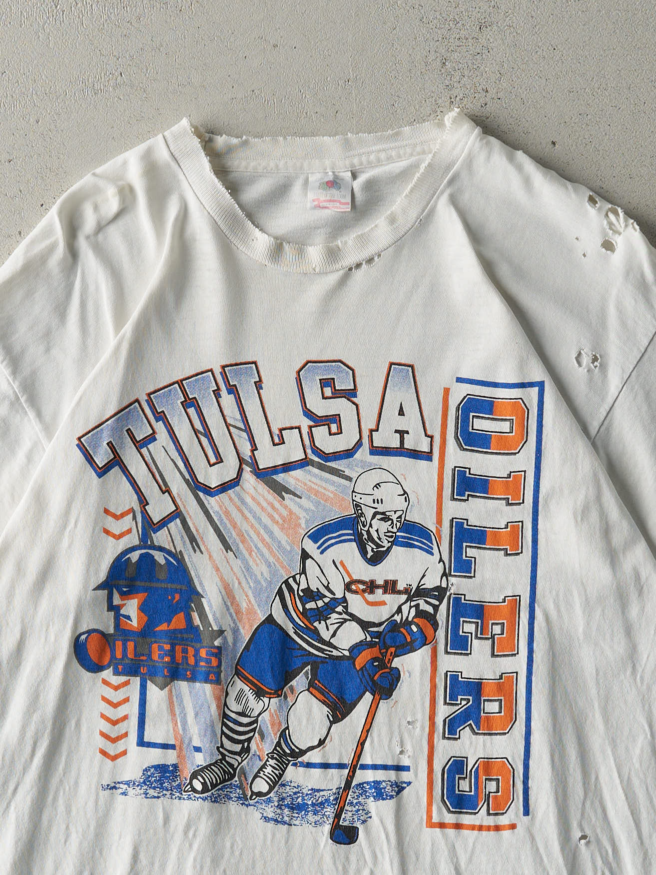 Vintage 90s White Tulsa Oilers Tee (M/L)