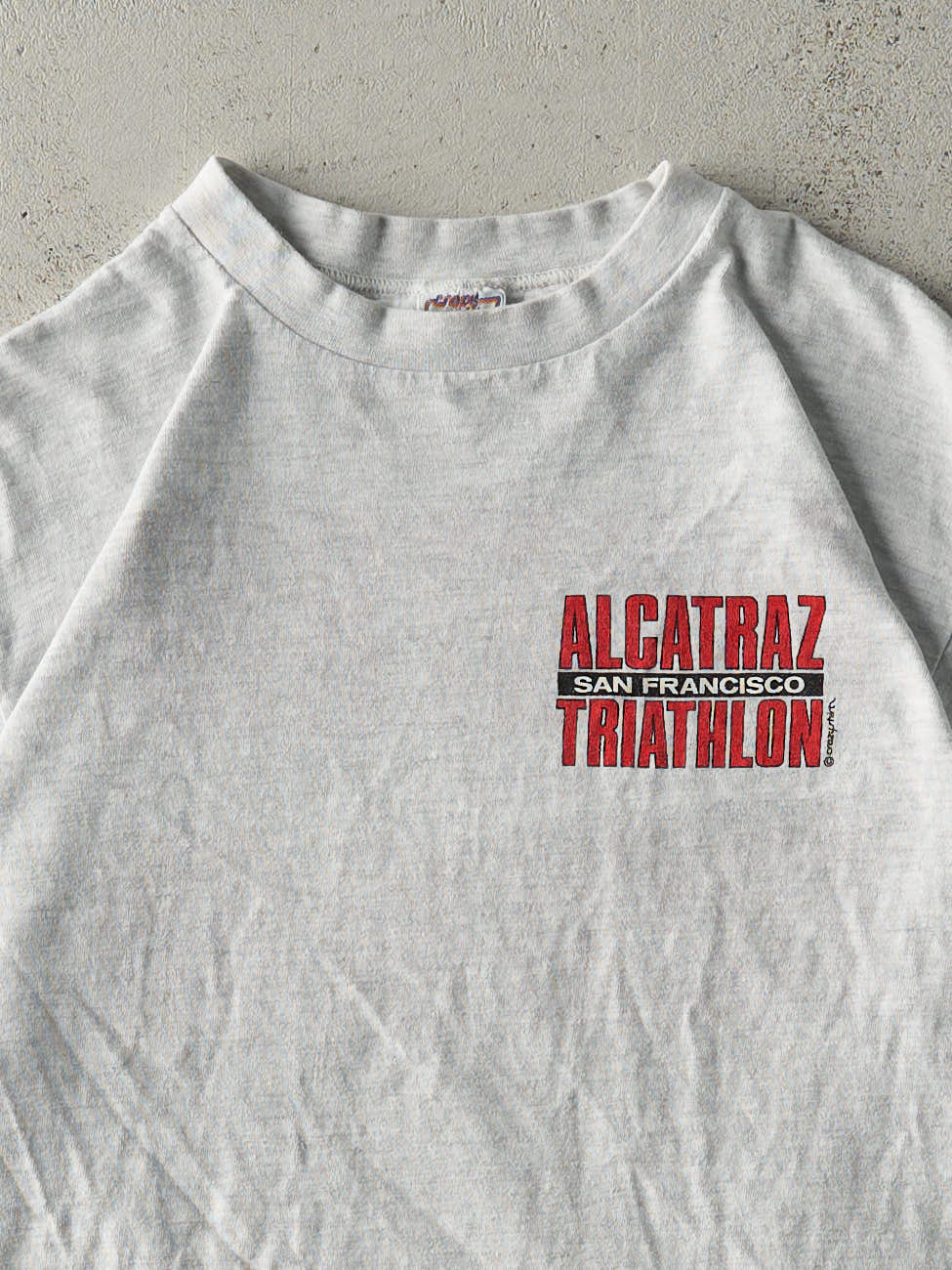 Vintage 90s Heather Grey Alcatraz Triathlon Single Stitch Tee (M)