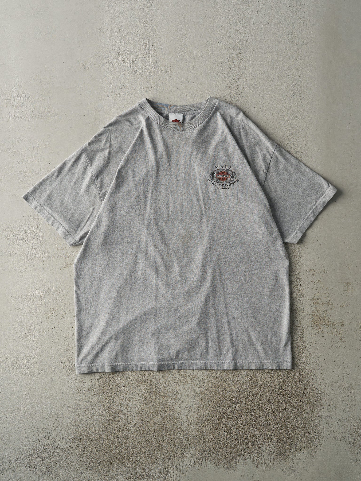 Vintage 01' Grey Maui Hawaii Harley Davidson Tee (XL)