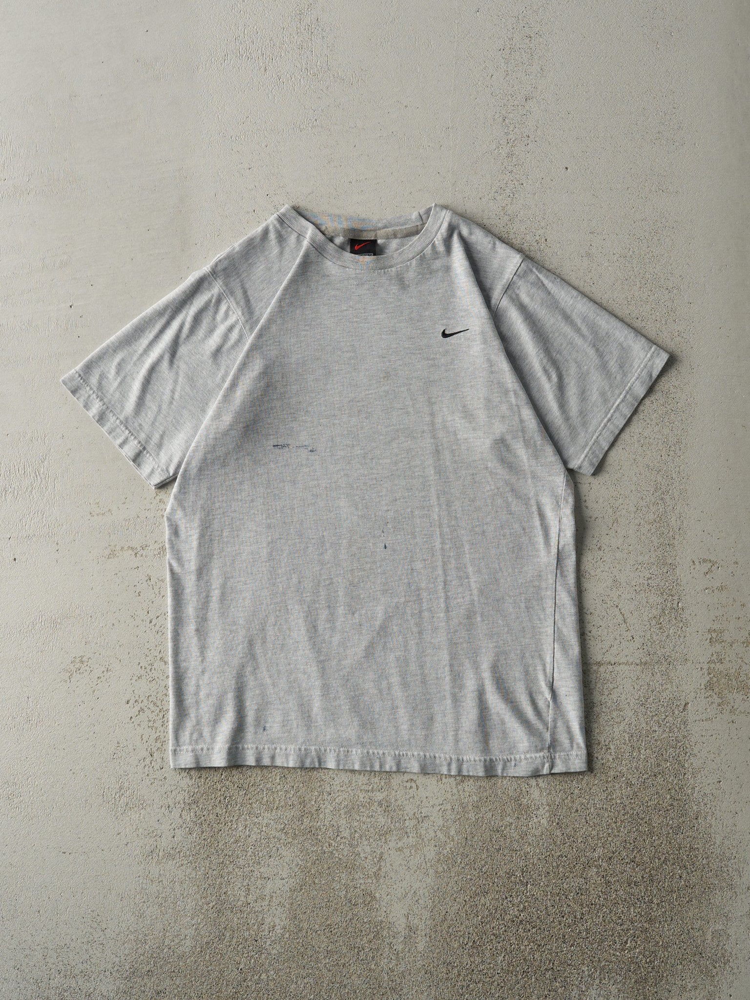 Vintage Y2K Grey Embroidered Nike Swoosh Tee (S/M)