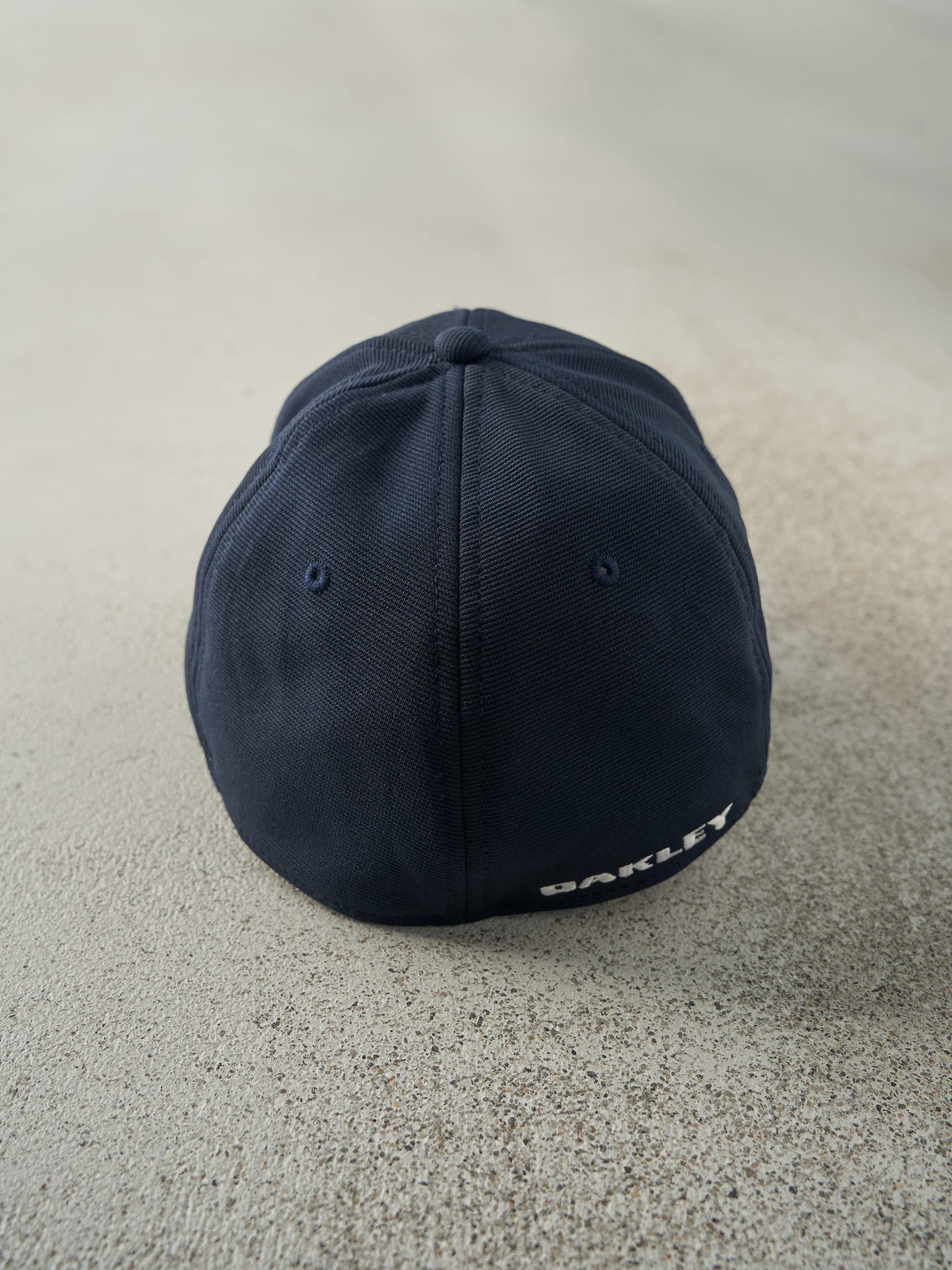 Vintage Y2K Navy Blue Oakley Flexfit Hat (S/M)