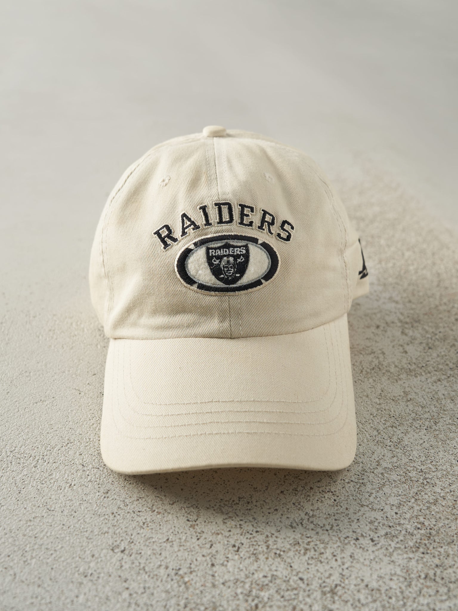 Vintage 90s Beige Oakland Raiders Strap Back Hat