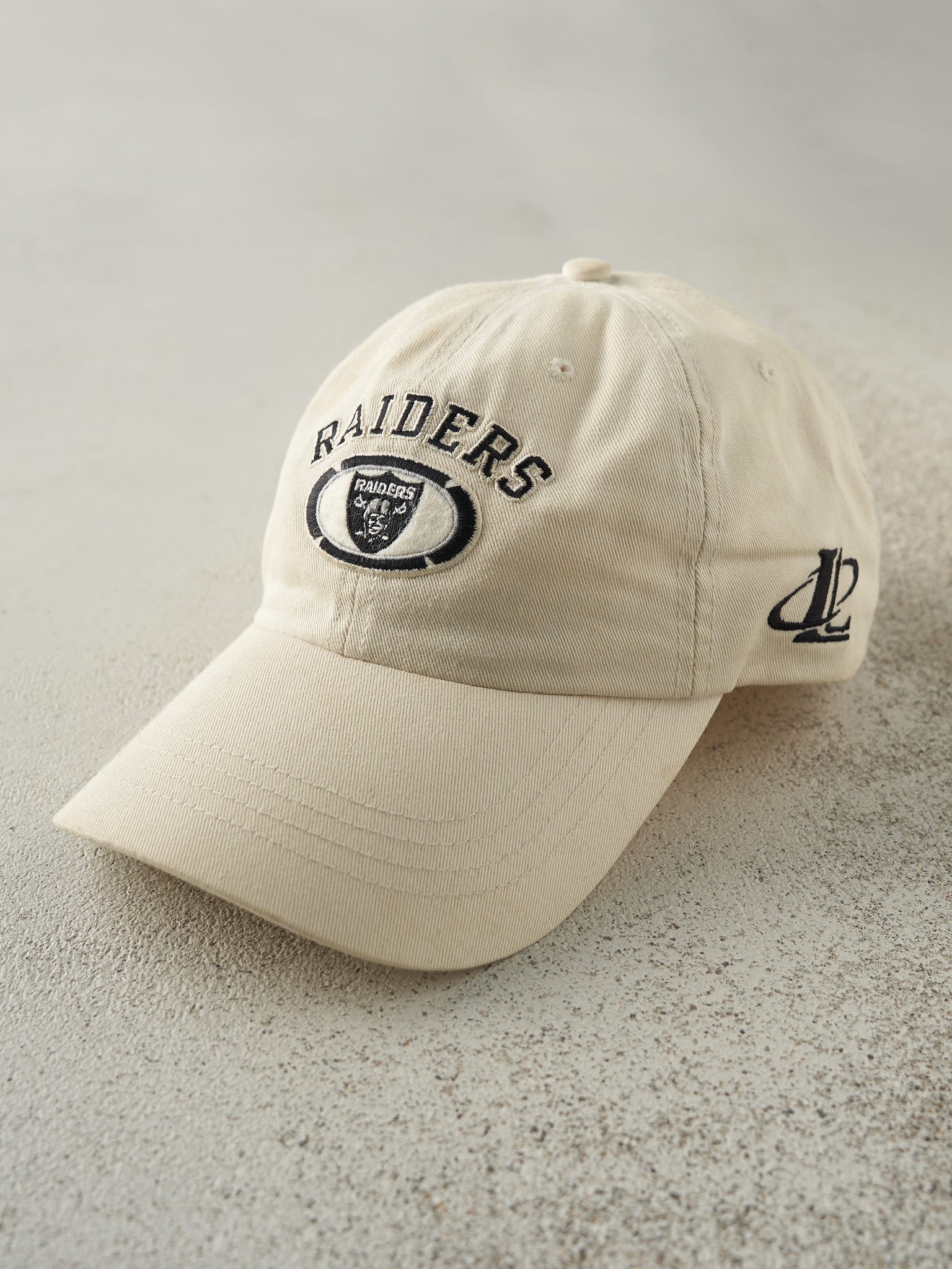 Vintage 90s Beige Oakland Raiders Strap Back Hat