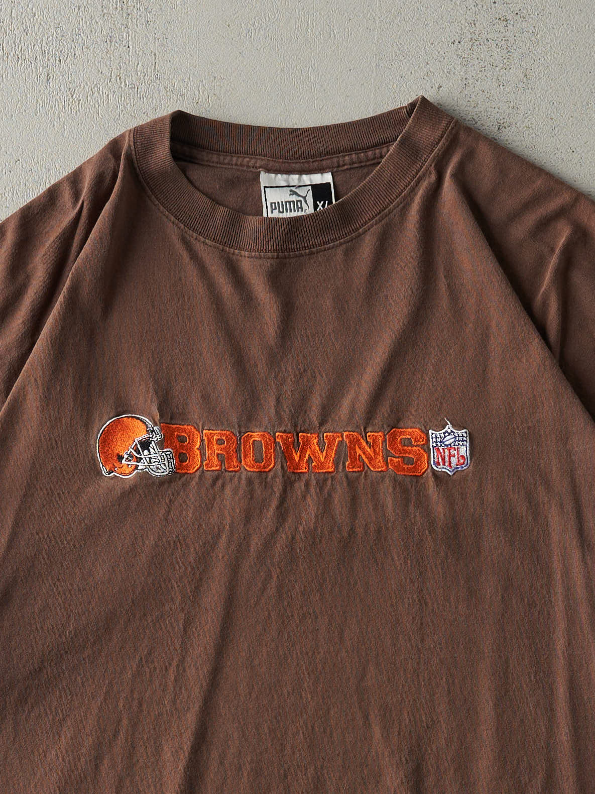 Vintage 90s Brown Embroidered Cleveland Browns Tee (XL)