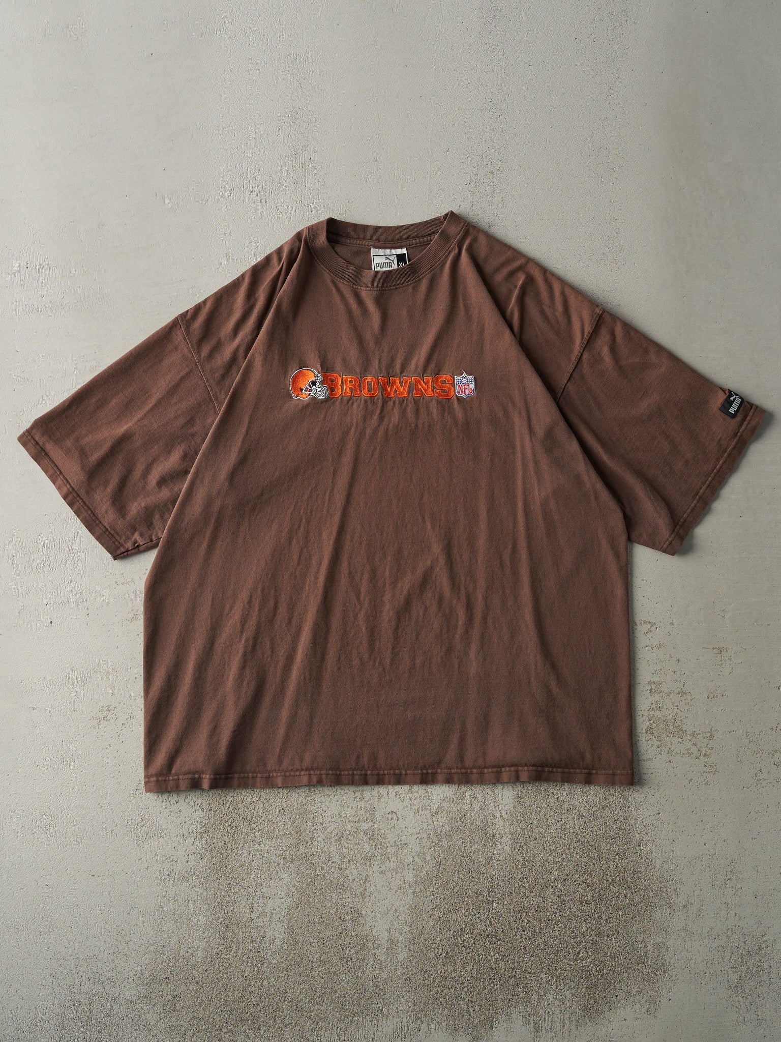 Vintage 90s Brown Embroidered Cleveland Browns Tee (XL)