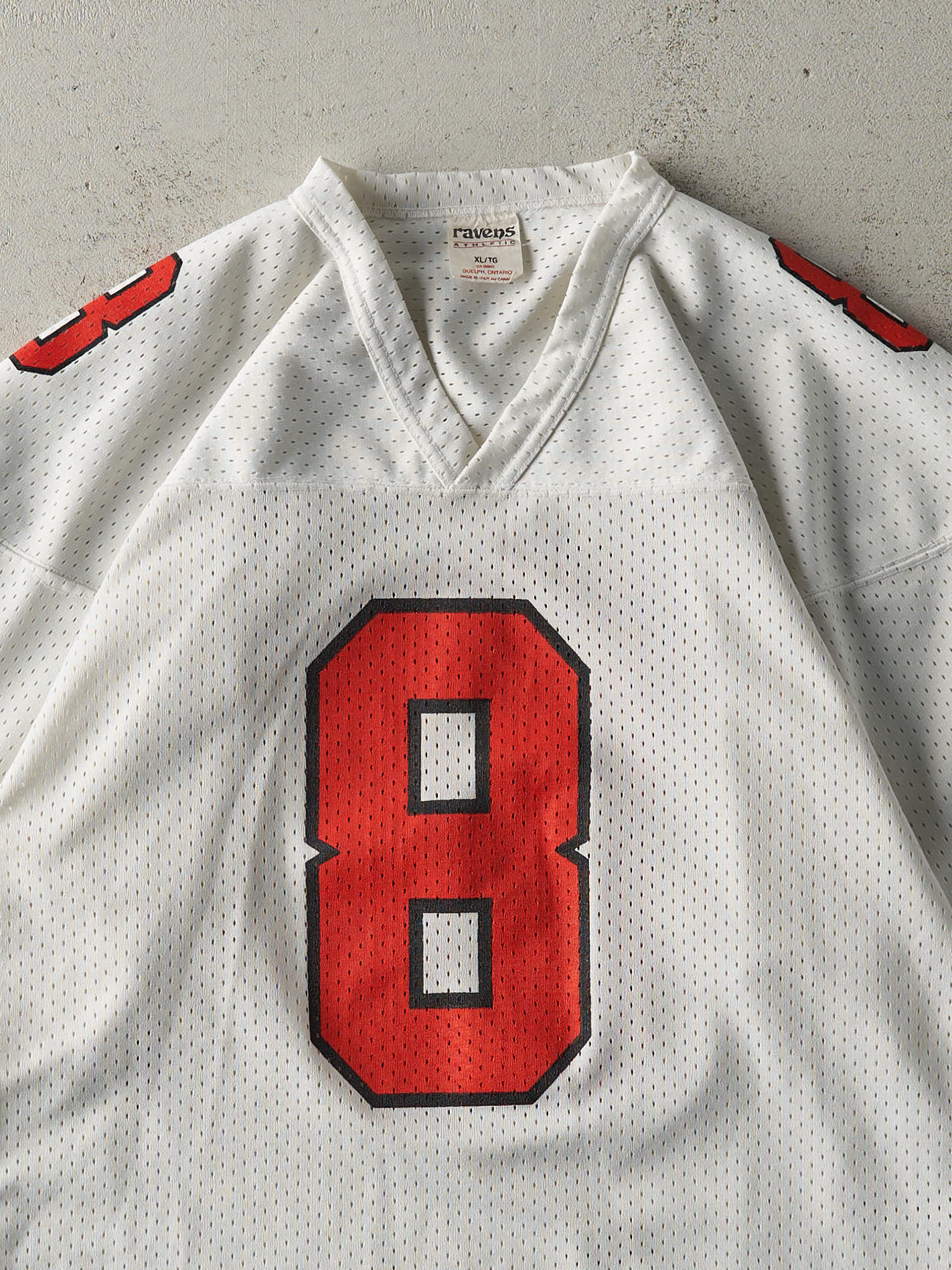 Vintage 90s White BC Lions #8 Football Jersey (M/L)