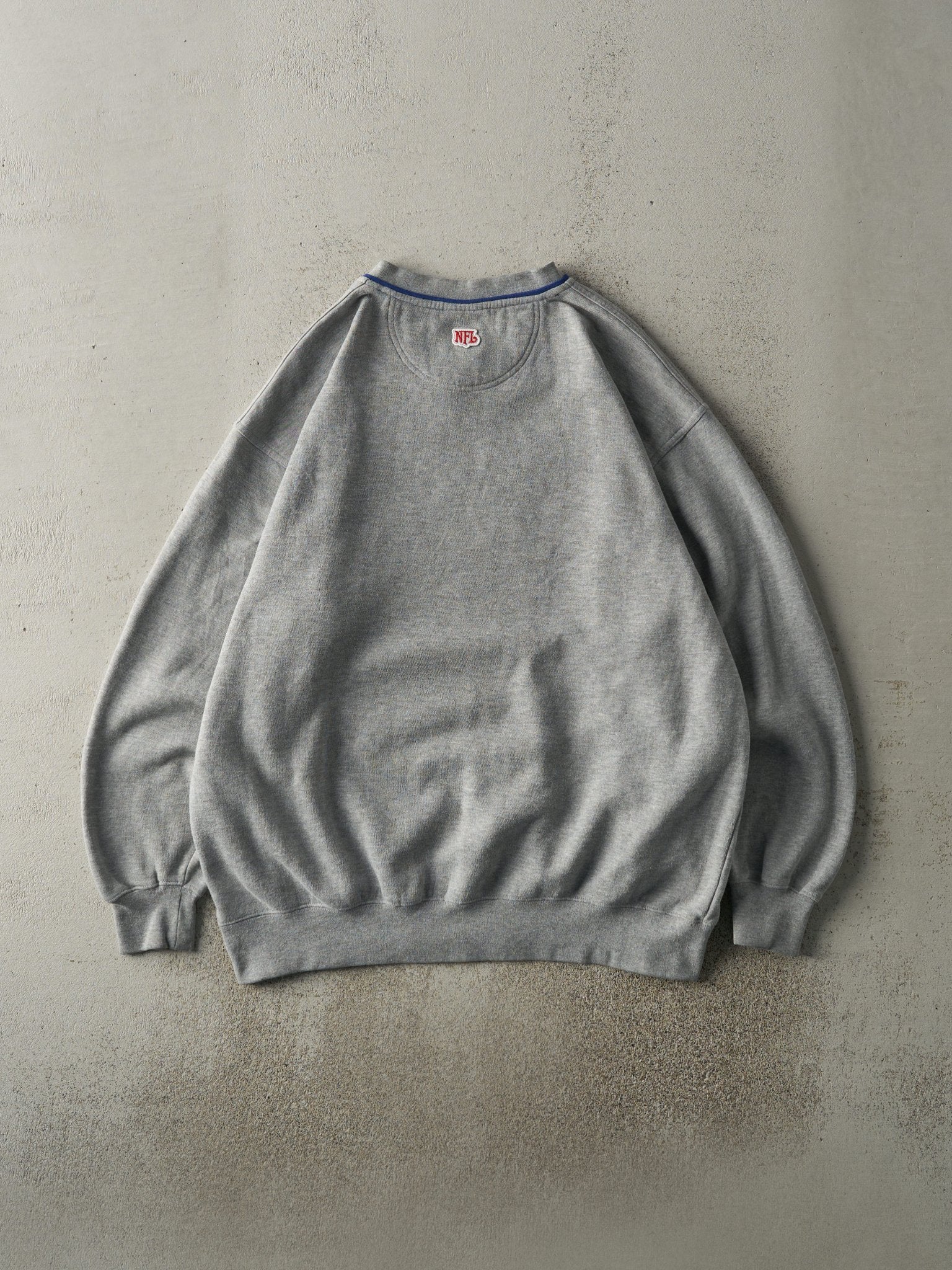 Vintage Y2K Grey Embroidered Indianapolis Colts Crewneck (XL)