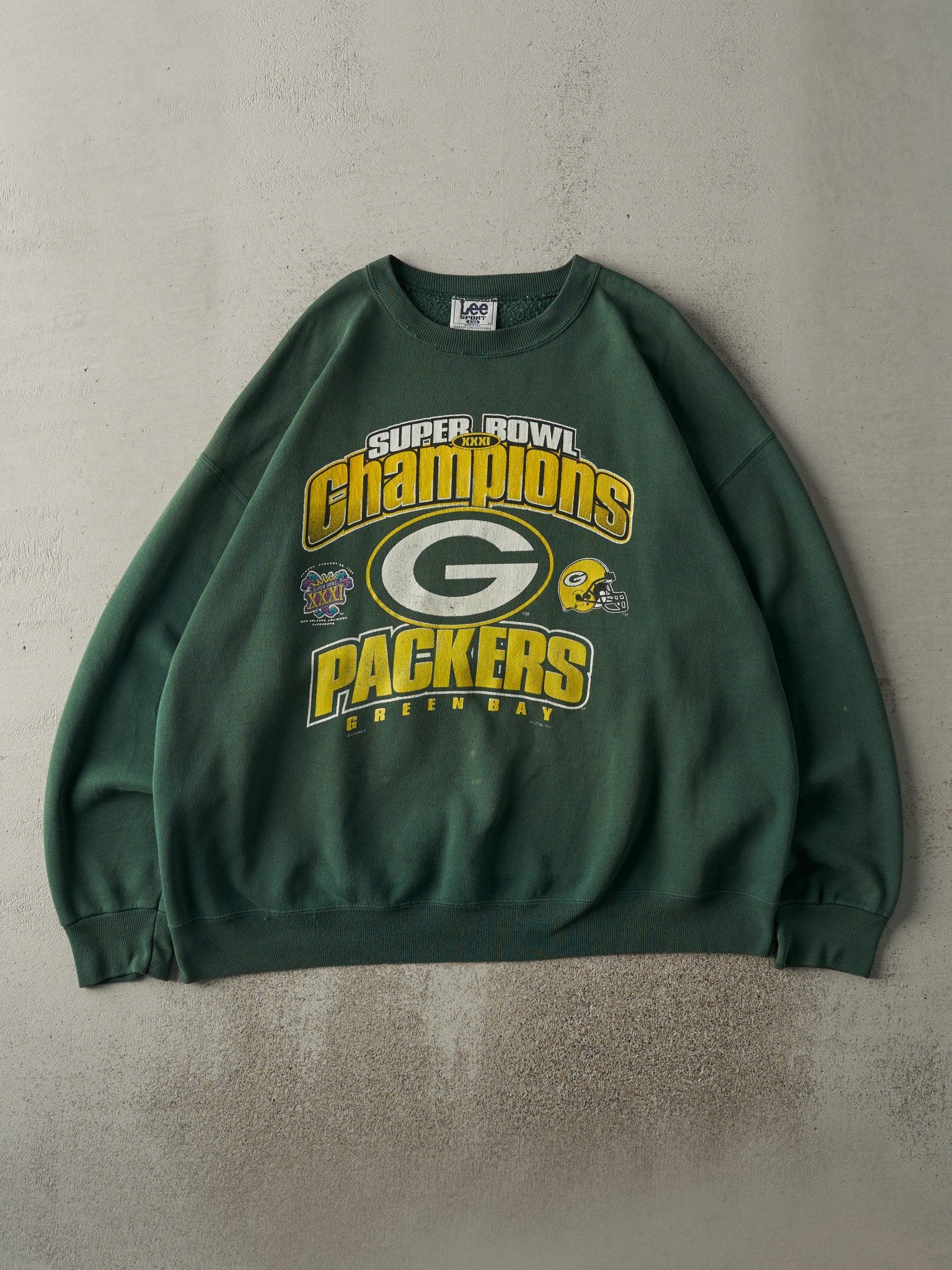 Vintage 97' Forest Green Green Bay Packers Super Bowl XXXI Champions Crewneck (XXL)