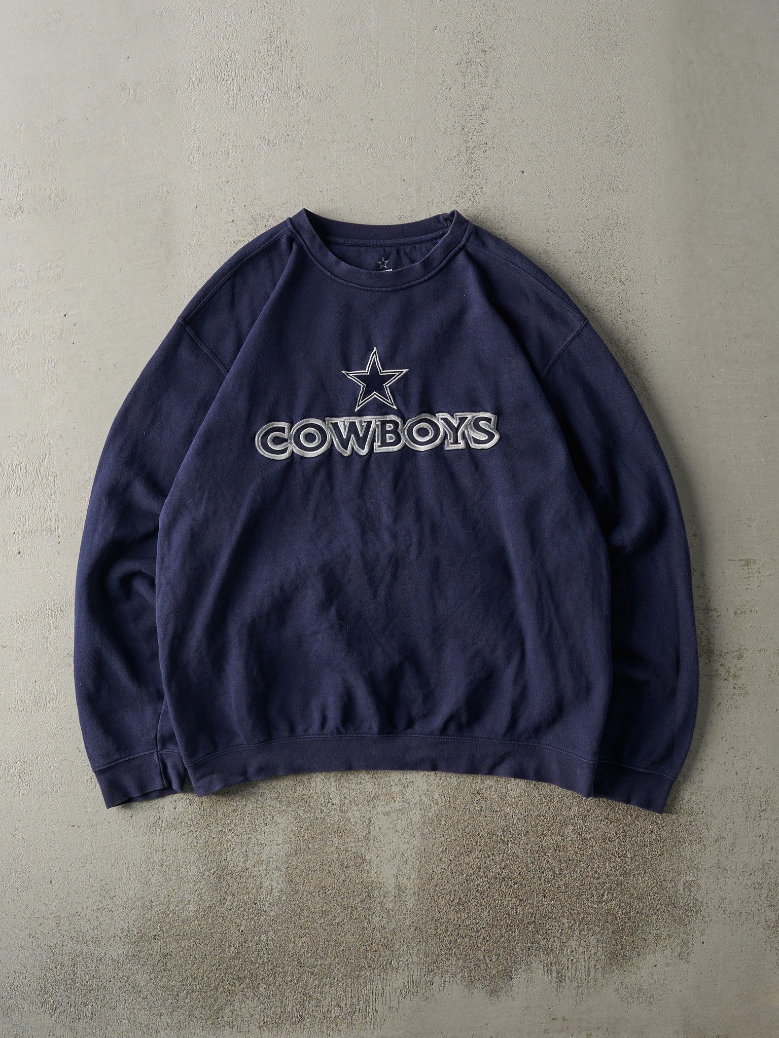 Vintage Y2K Navy Blue Dallas Cowboys Embroidered Crewneck (L)