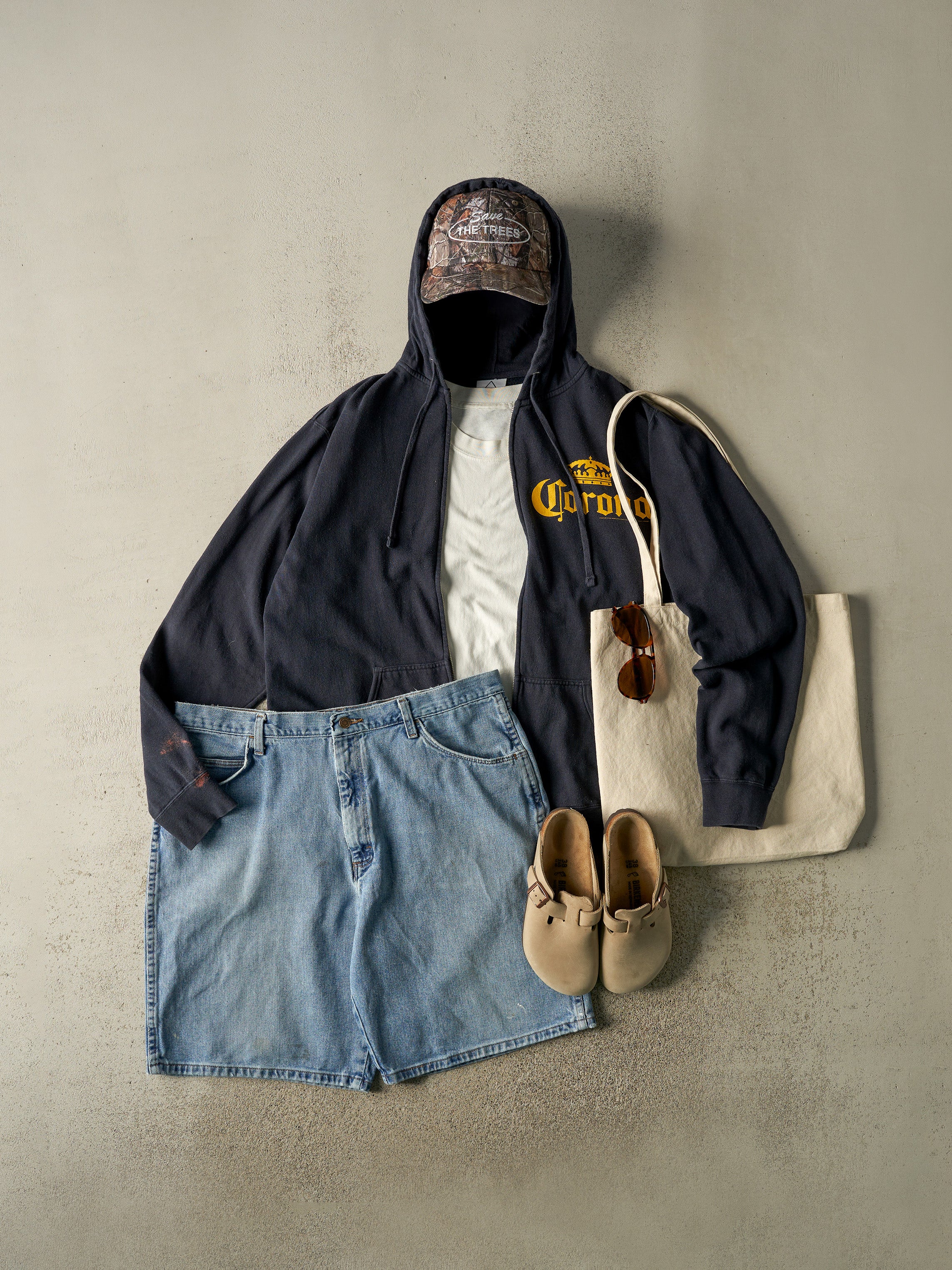 Vintage 90s Light Wash Wrangler Jean Shorts (37x9.5)