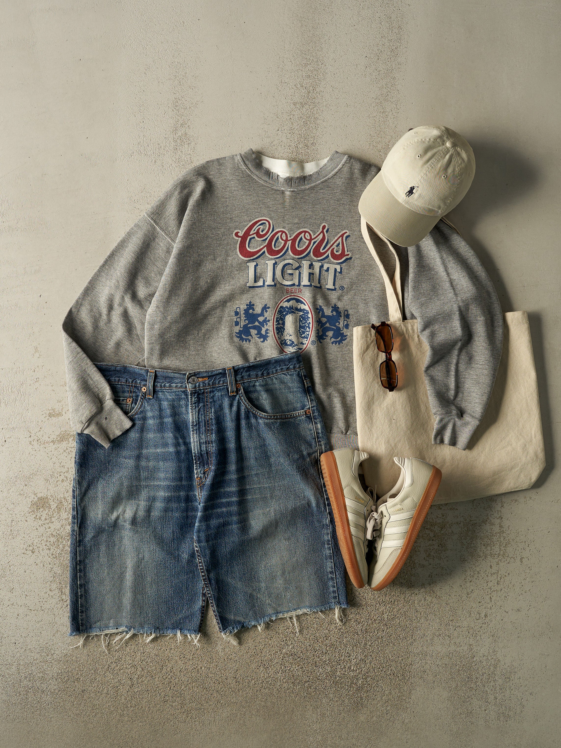 Vintage 90s Grey Coors Light Crewneck (M/L)