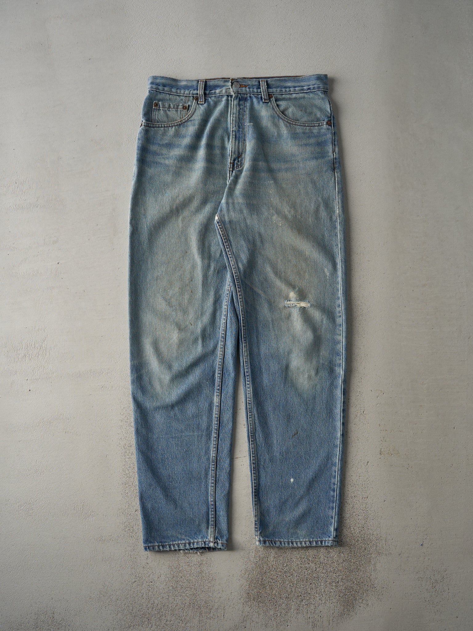 Vintage 80s Light Wash Levi's 550 Relaxed Fit Tapered Leg Jeans (34x34)