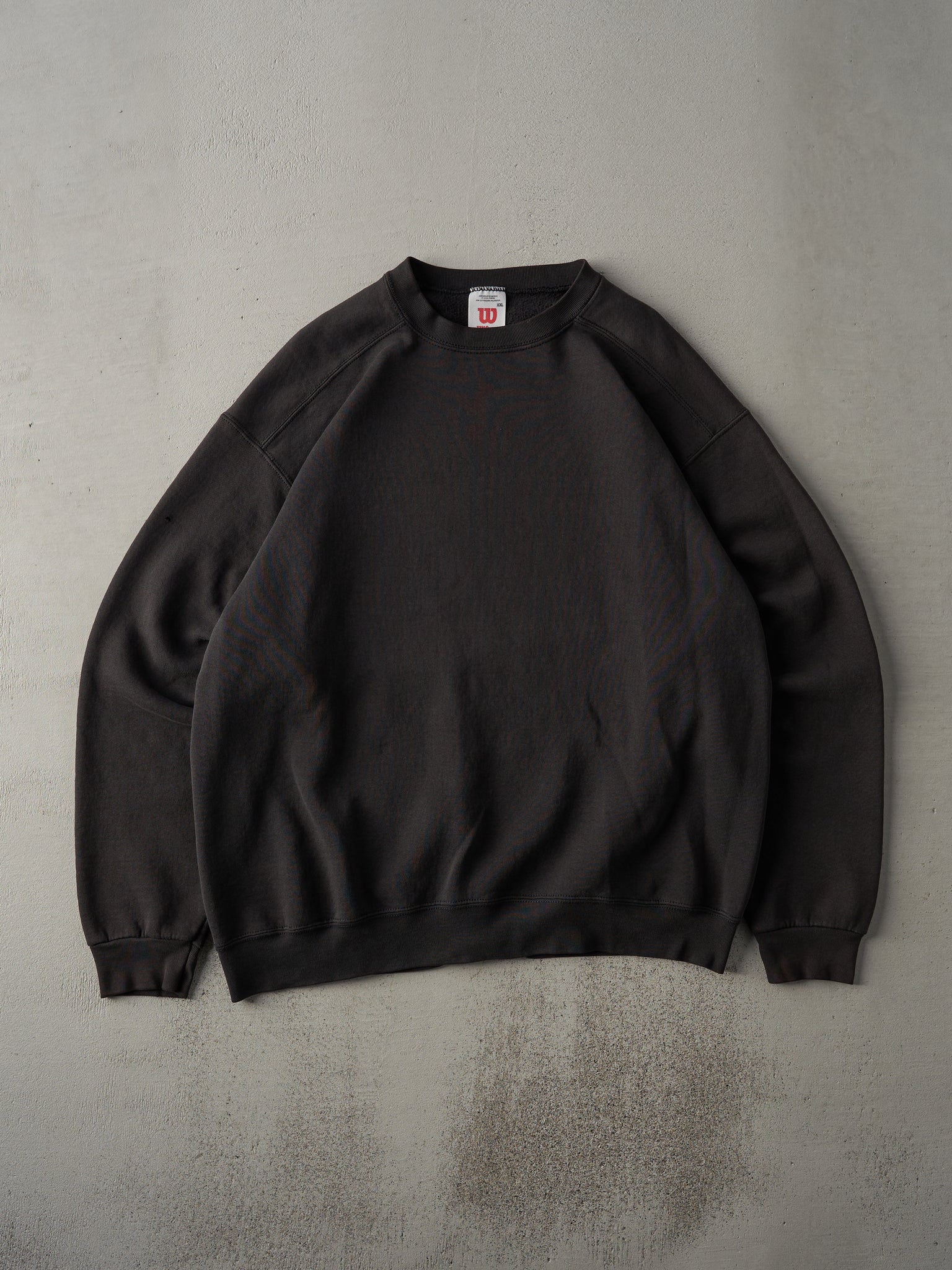 Vintage 90s Faded Black Wilson Blank Crewneck (L/XL)