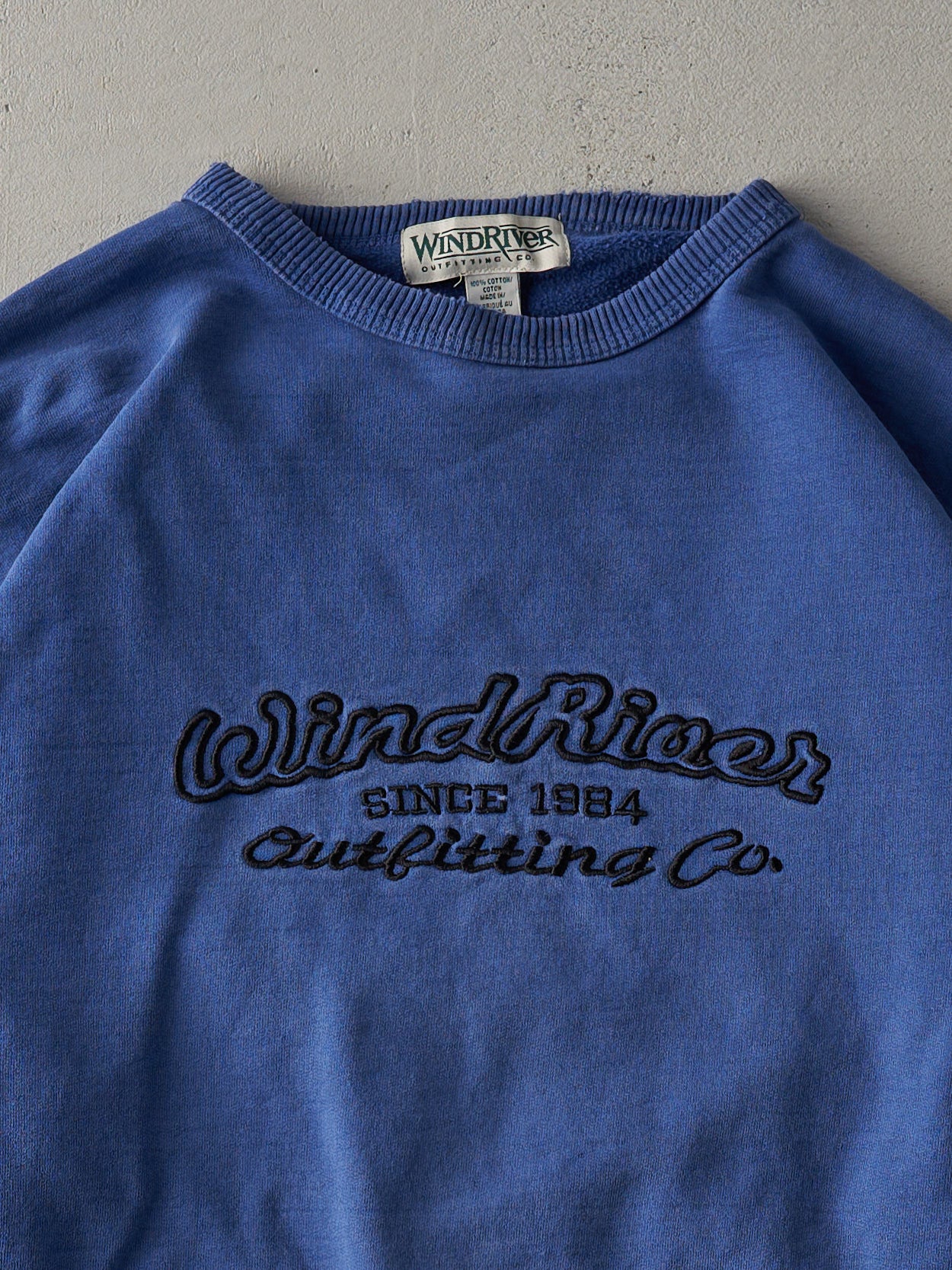 Vintage 90s Faded Blue Embroidered Wind River Boxy Crewneck (XL)