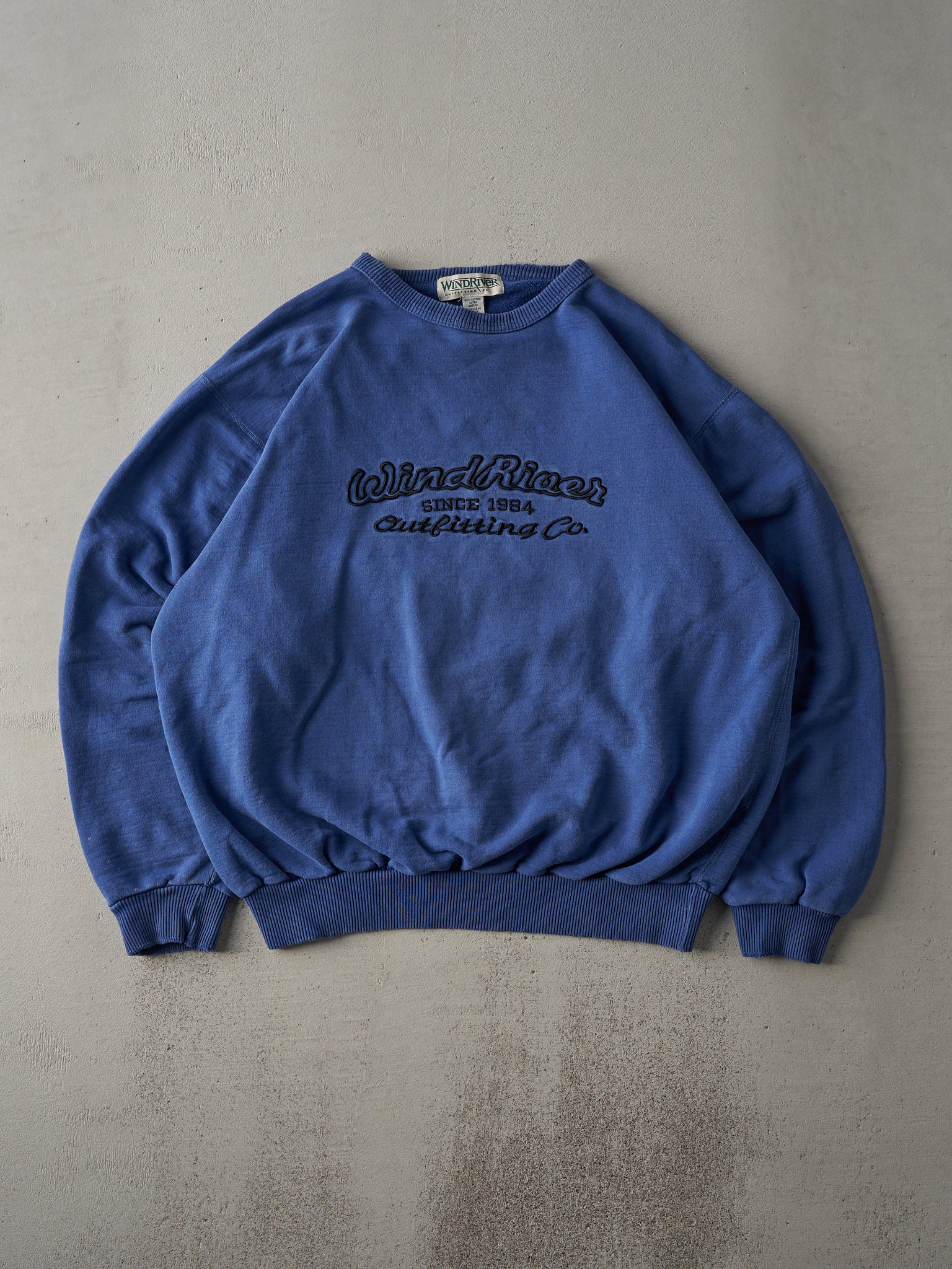 Vintage 90s Faded Blue Embroidered Wind River Boxy Crewneck (XL)