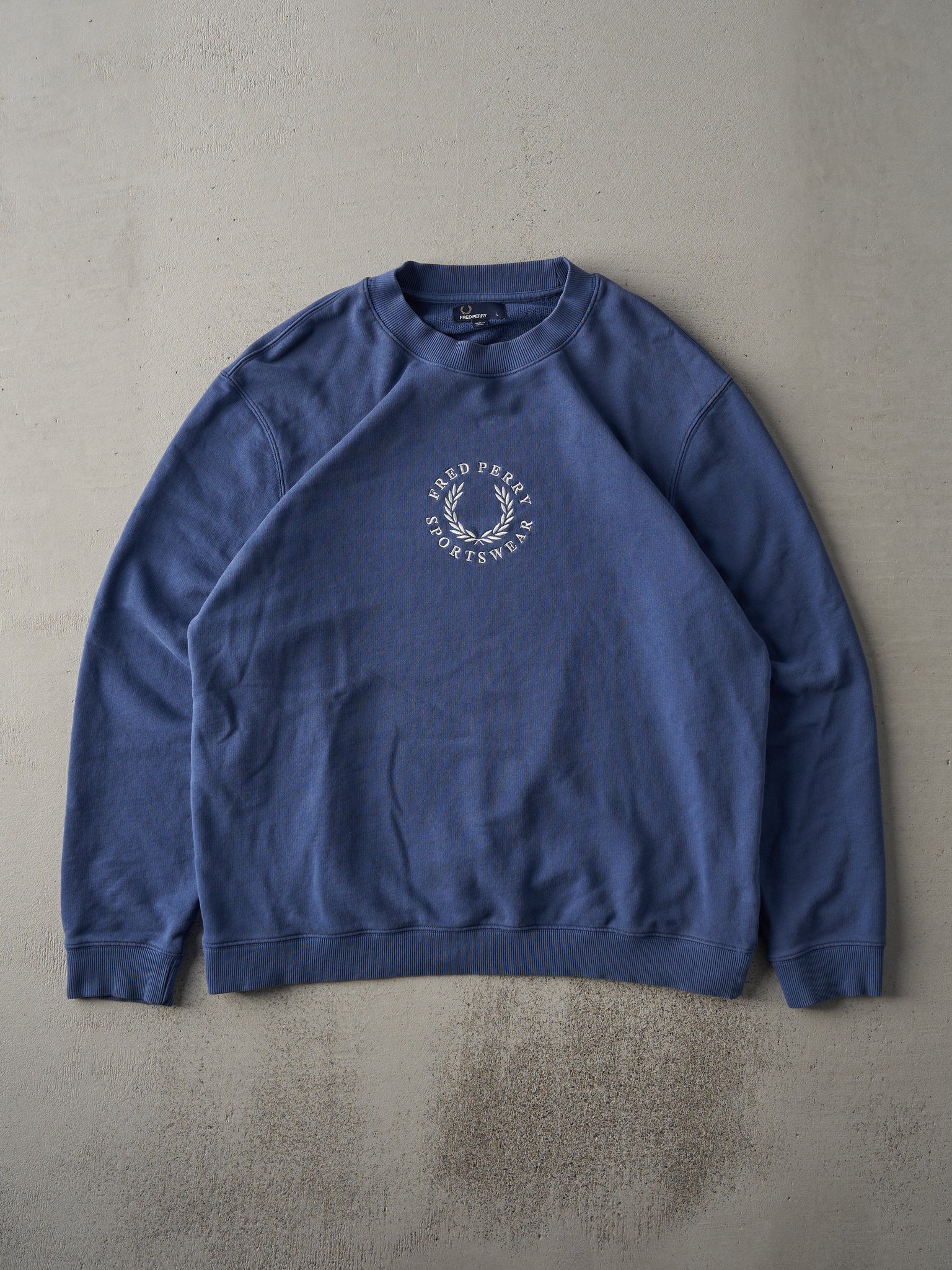 Vintage 90s Blue Fred Perry Embroidered Crewneck (L)