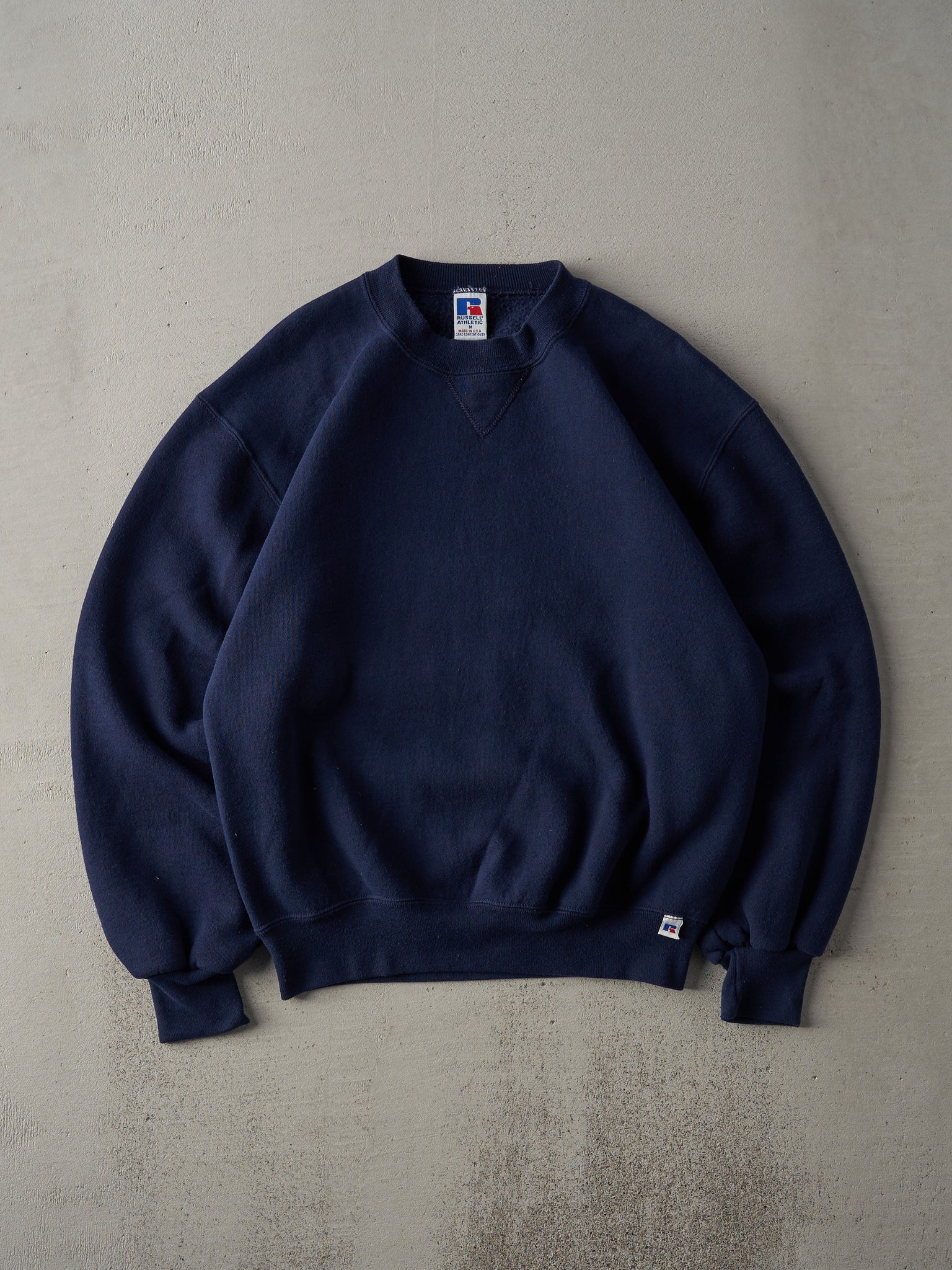 Vintage 90s Navy Russell Athletics Blank Crewneck (M)