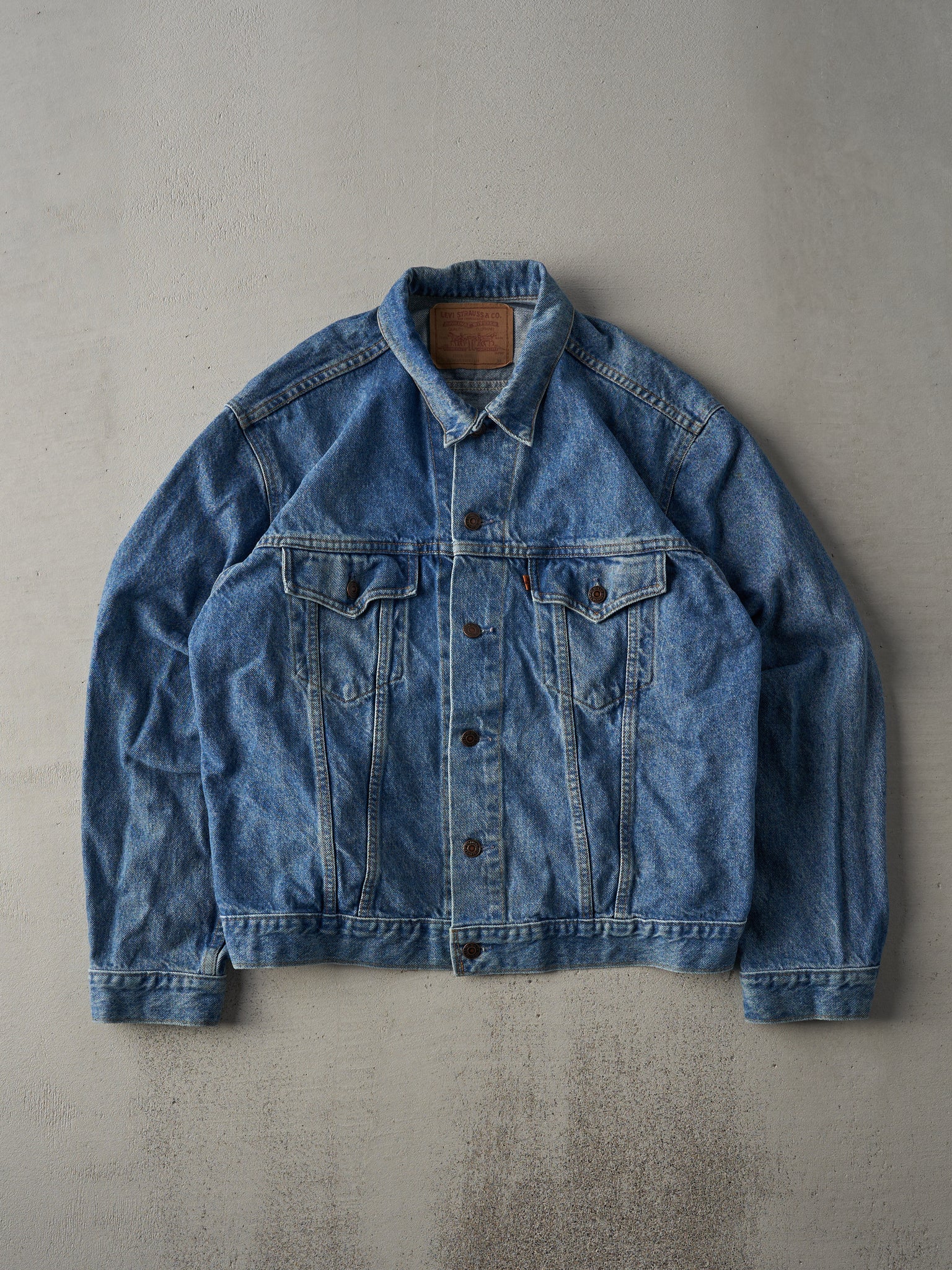 Vintage 80s Mid Wash Levi's Orange Tab Type 3 Denim Jacket (M)