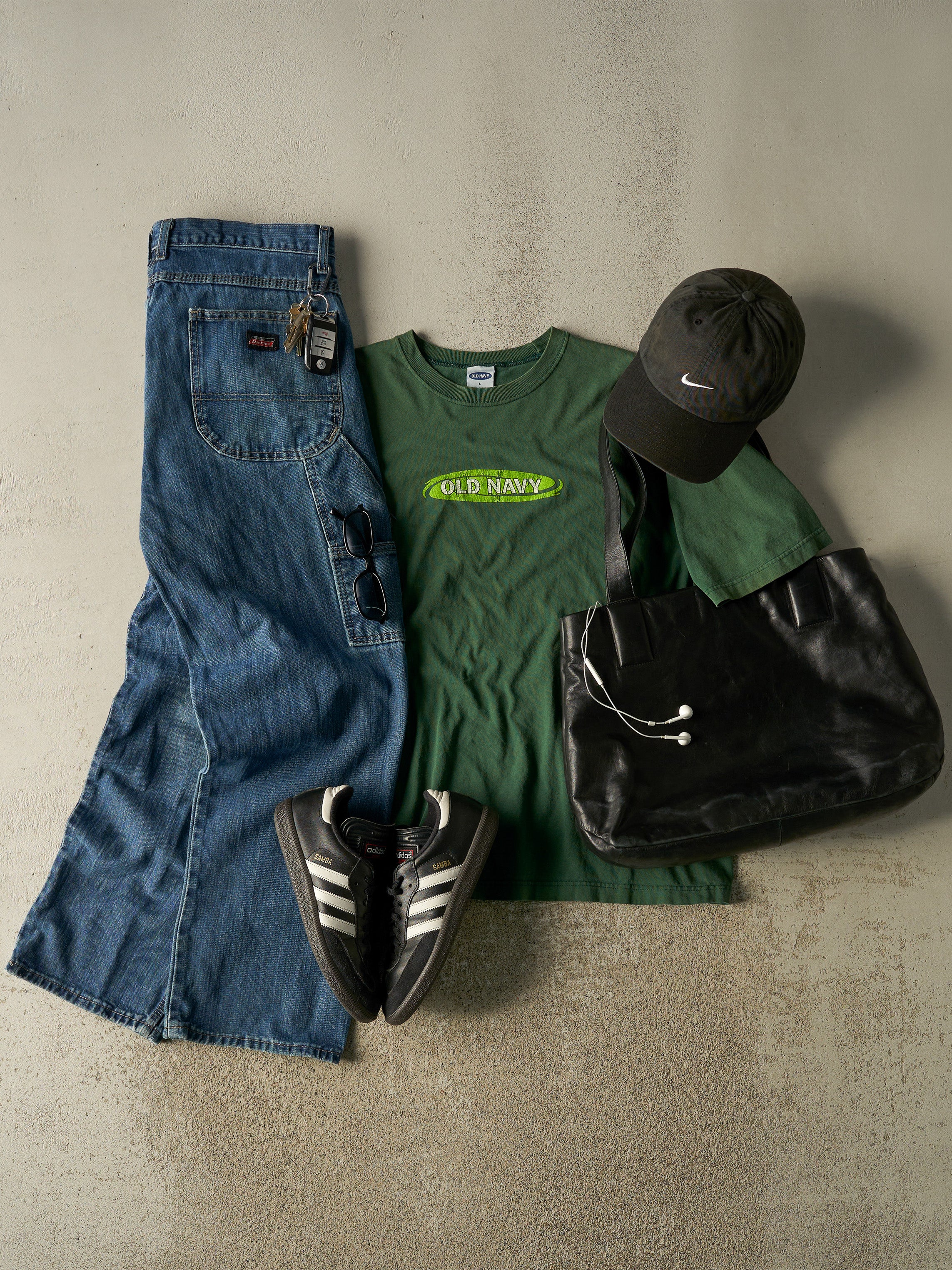 Vintage Y2K Dark Wash Dickies Carpenter Jeans (34x29.5)