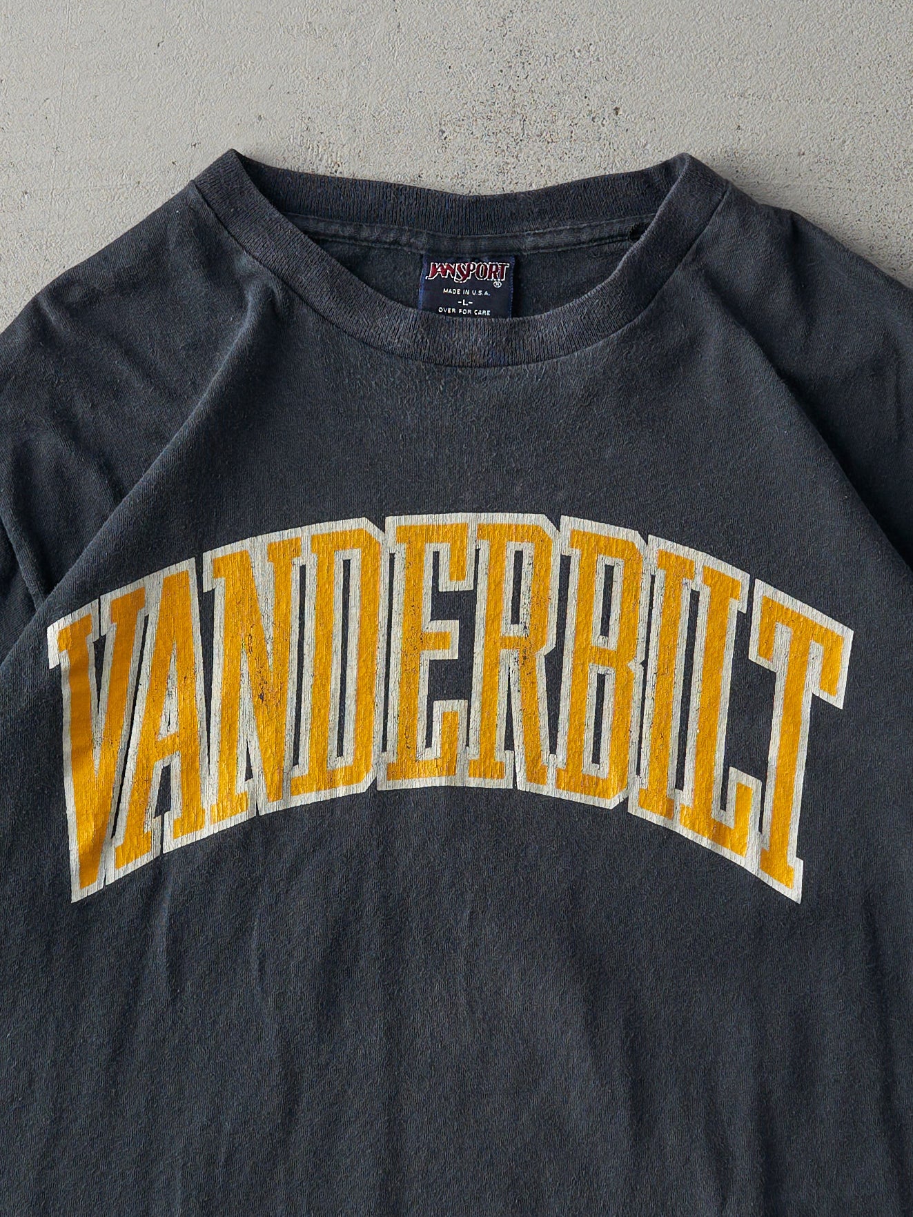 Vintage 90s Faded Black Vanderbilt University Single Stitch Tee (M)