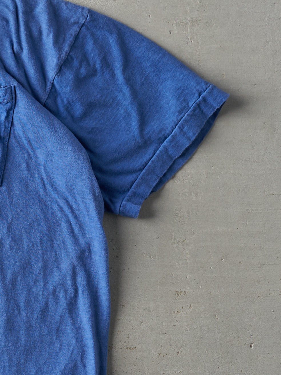 Vintage 90s Blue Blank Single Stitch Pocket Tee (M)