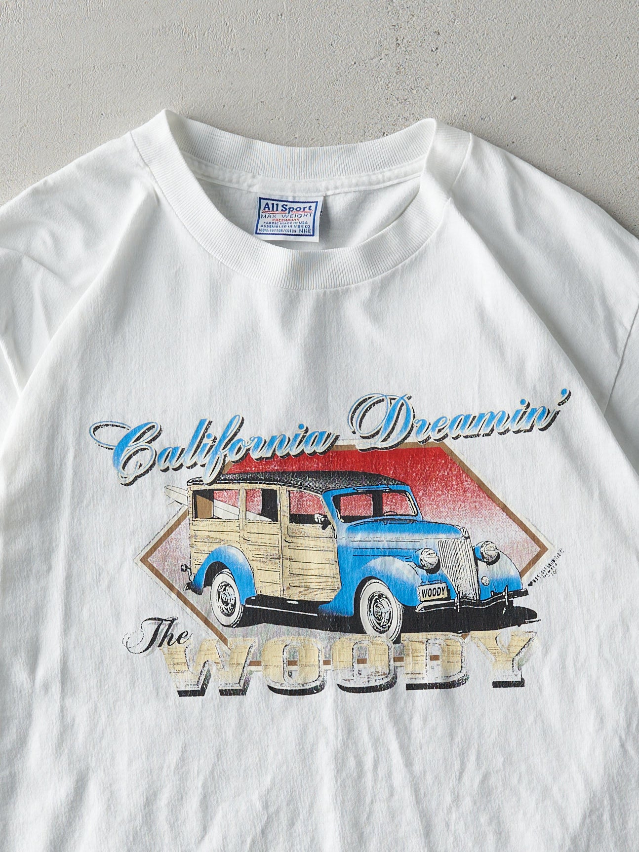Vintage 90s White "California Dreaming, The Woody" Single Stitch Tee (S)