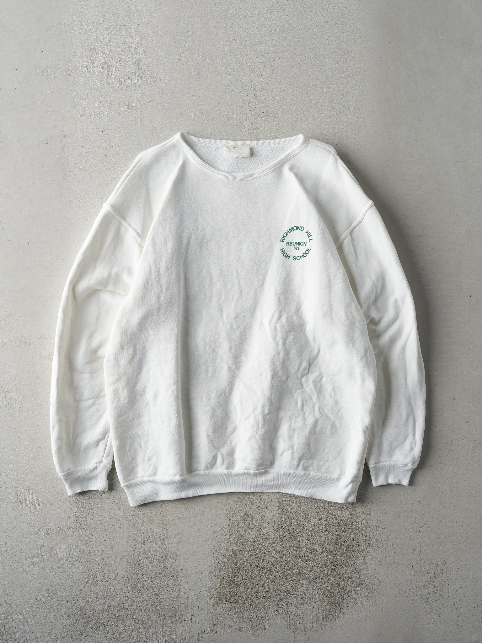 Vintage 91' White Richmond Hill High School Reunion Crewneck (M)