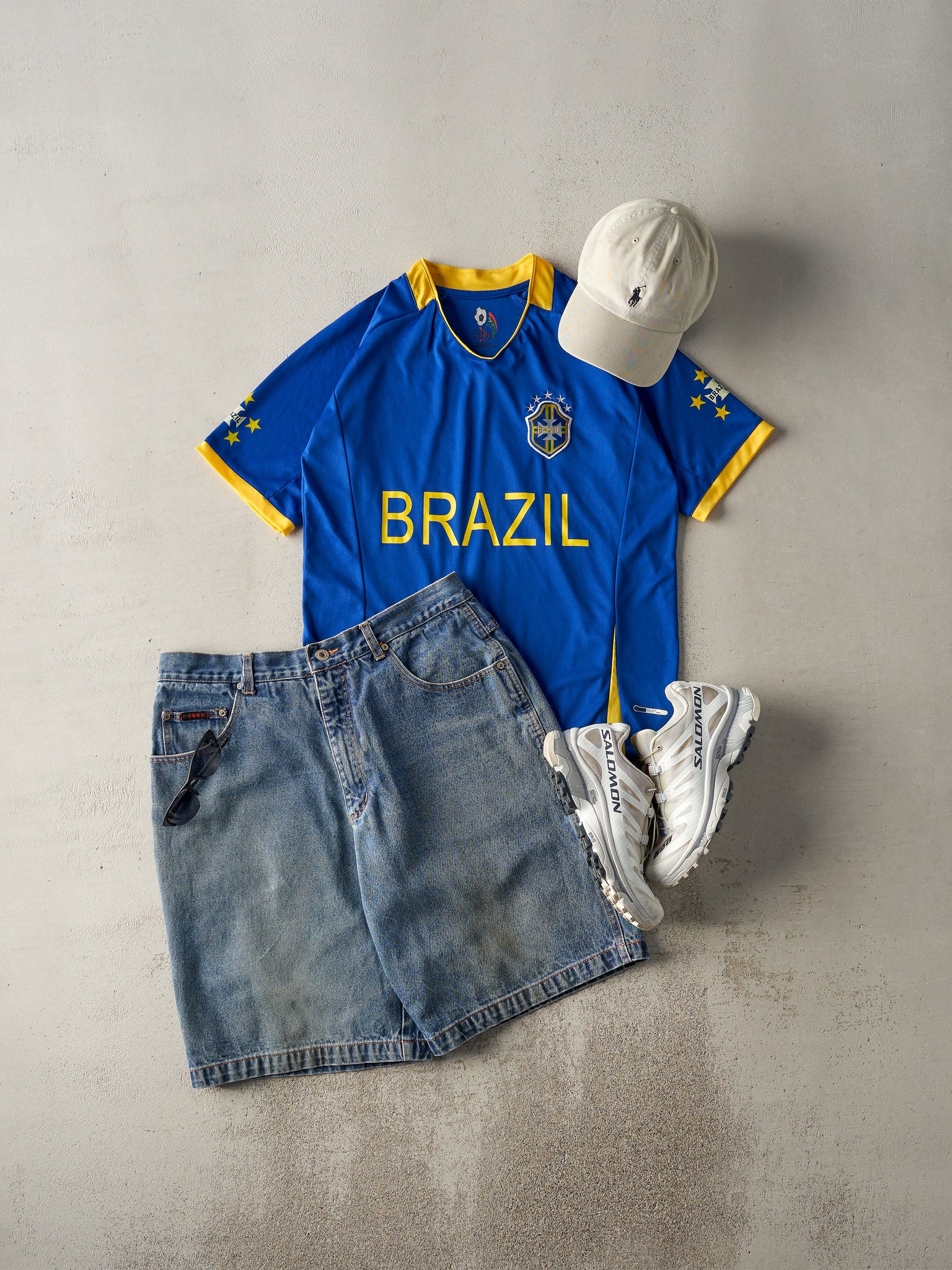 Vintage Y2K Blue Brazil Soccer Jersey (M)