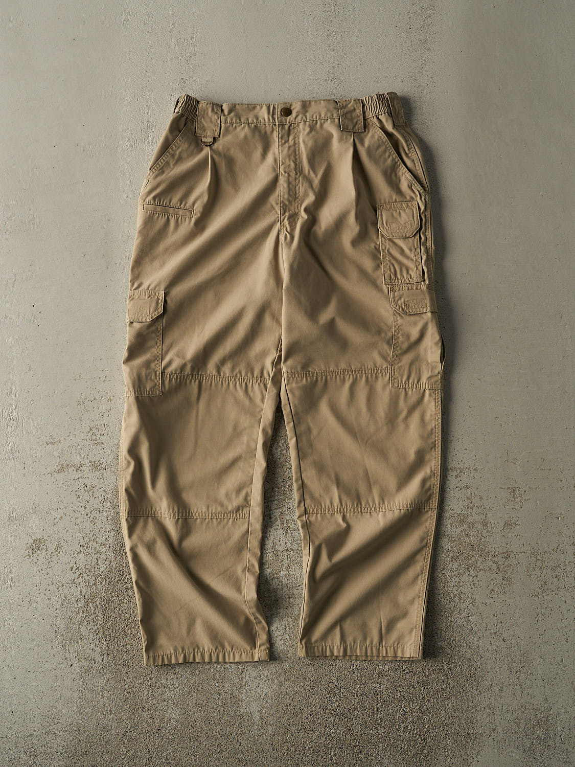 Vintage 90s Beige 5.11 Tactical Cargo Pants (32x29.5)