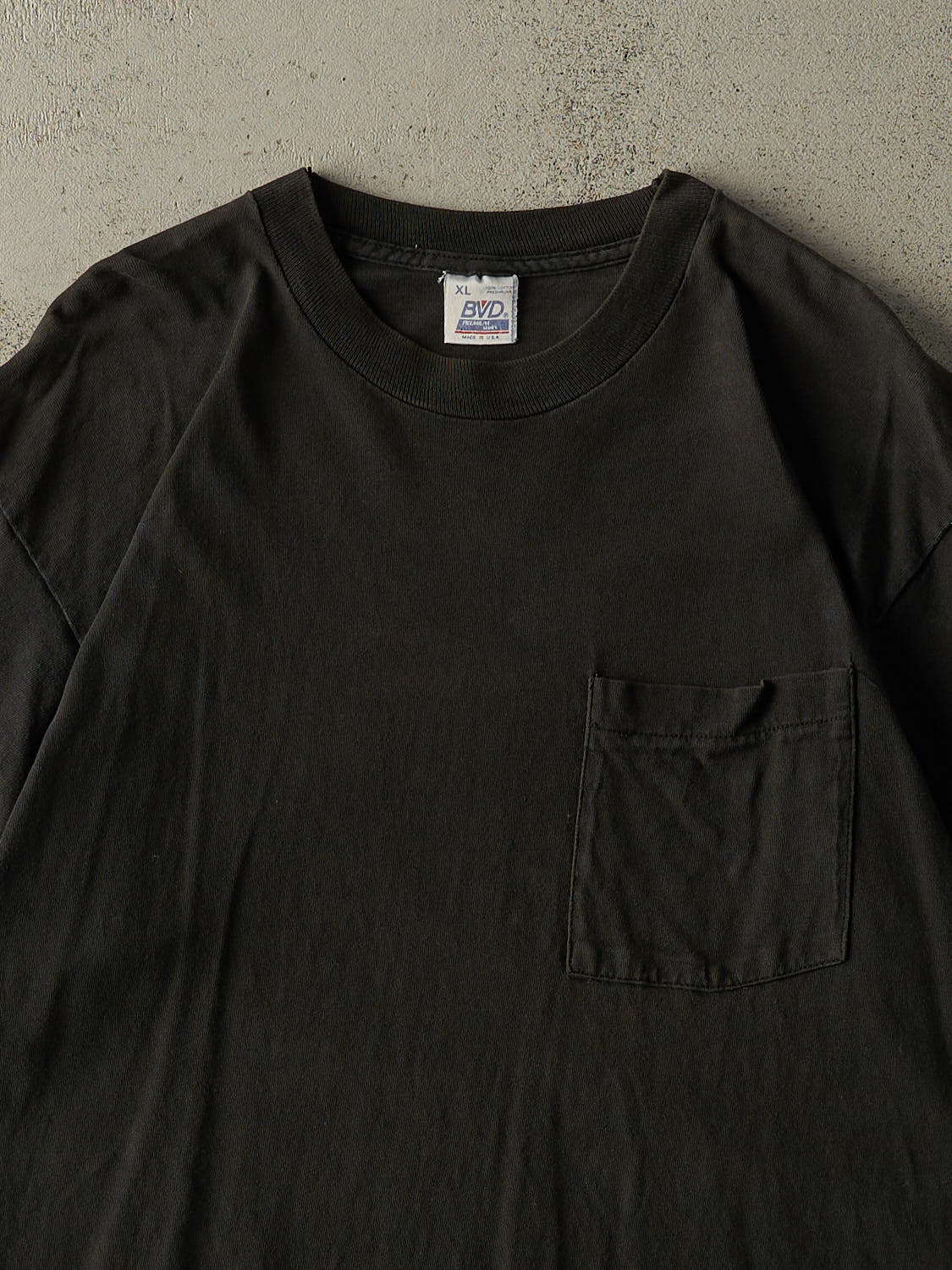 Vintage 90s Black Blank Single Stitch Pocket Tee (XL/XXL)
