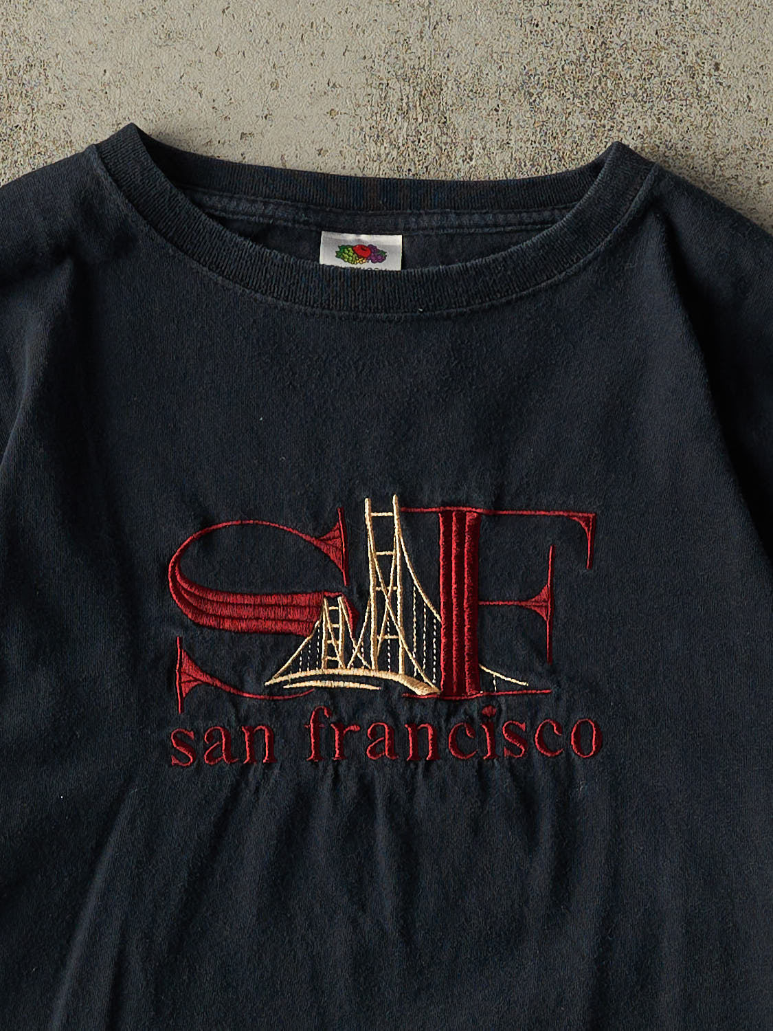 Vintage Y2K Faded Black San Francisco Embroidered Tee (M)