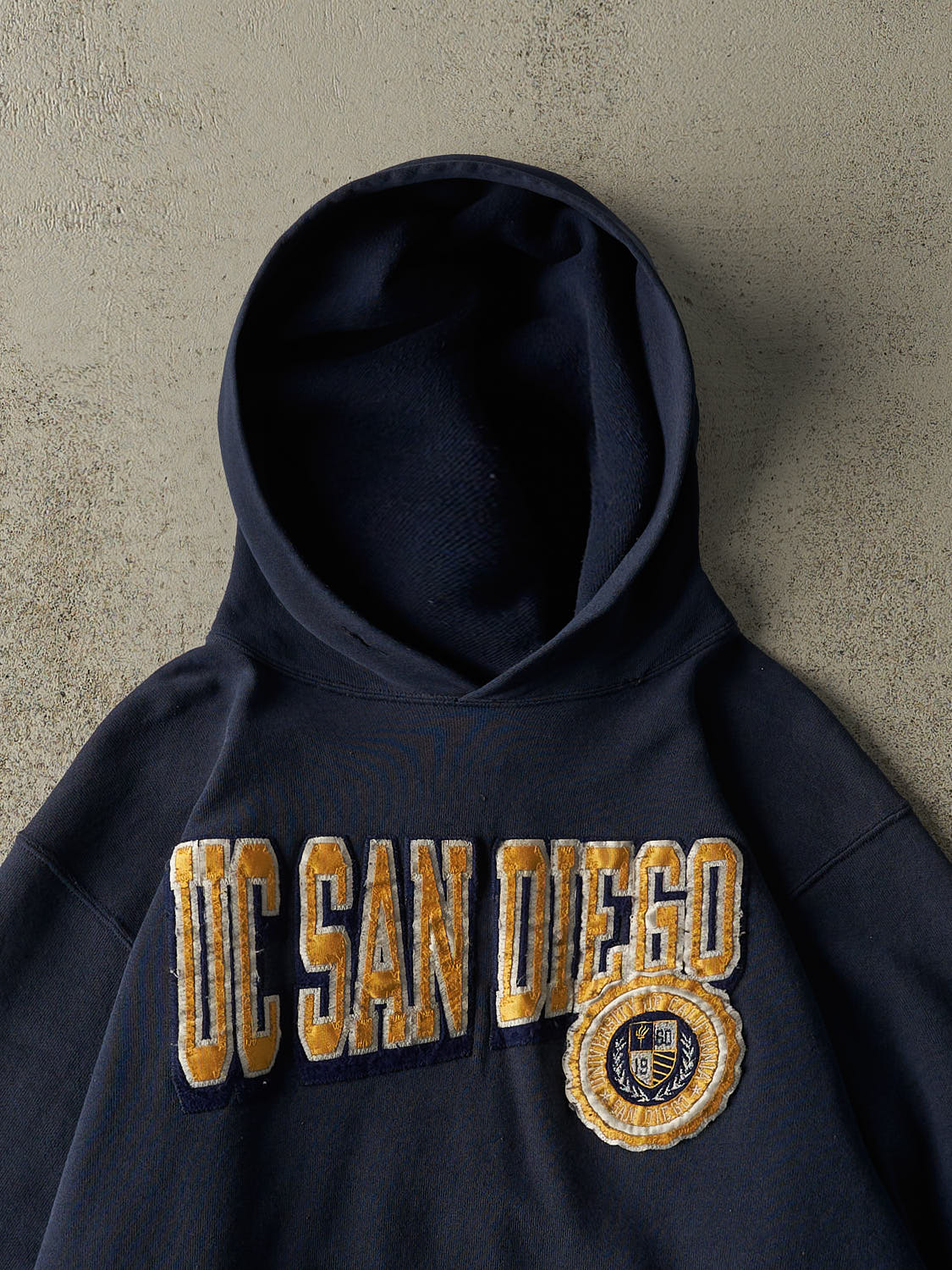 Vintage 90s Navy Blue UC San Diego Embroidered Hoodie (M)